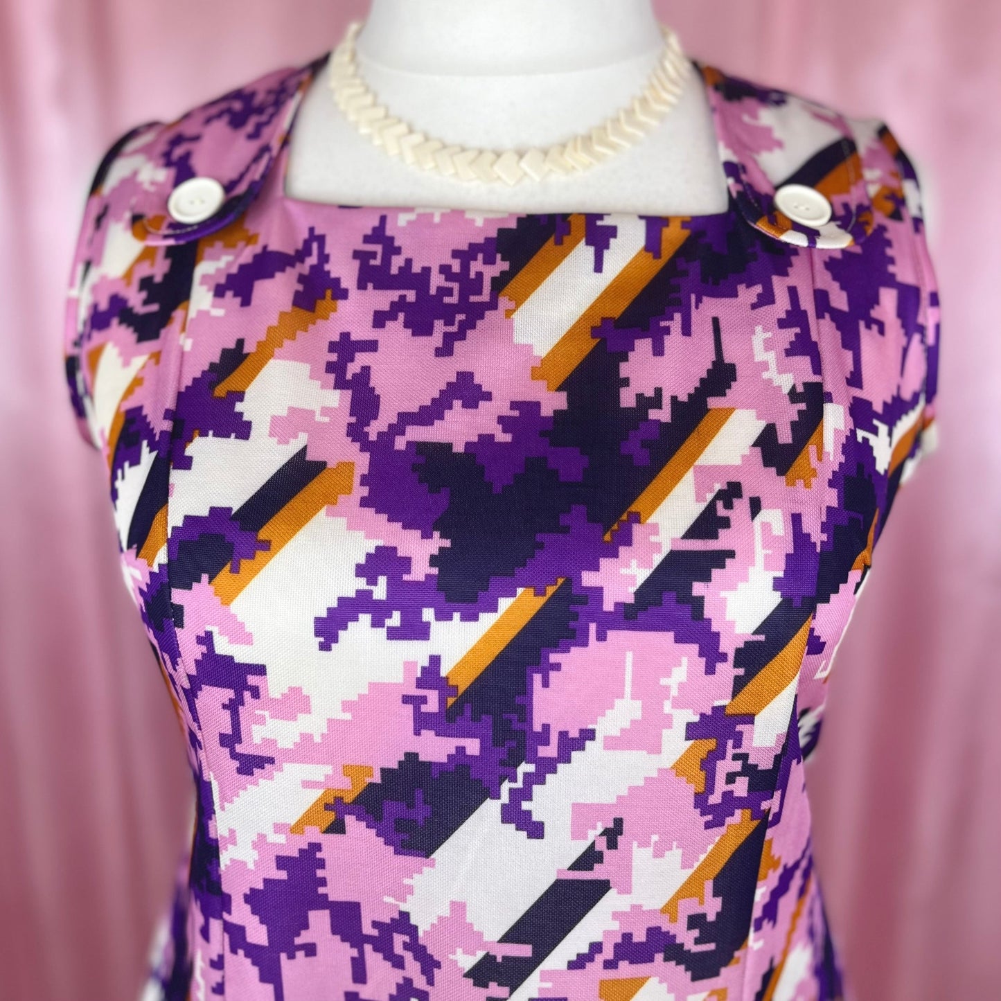 1960s purple print dress, unbranded, size 20