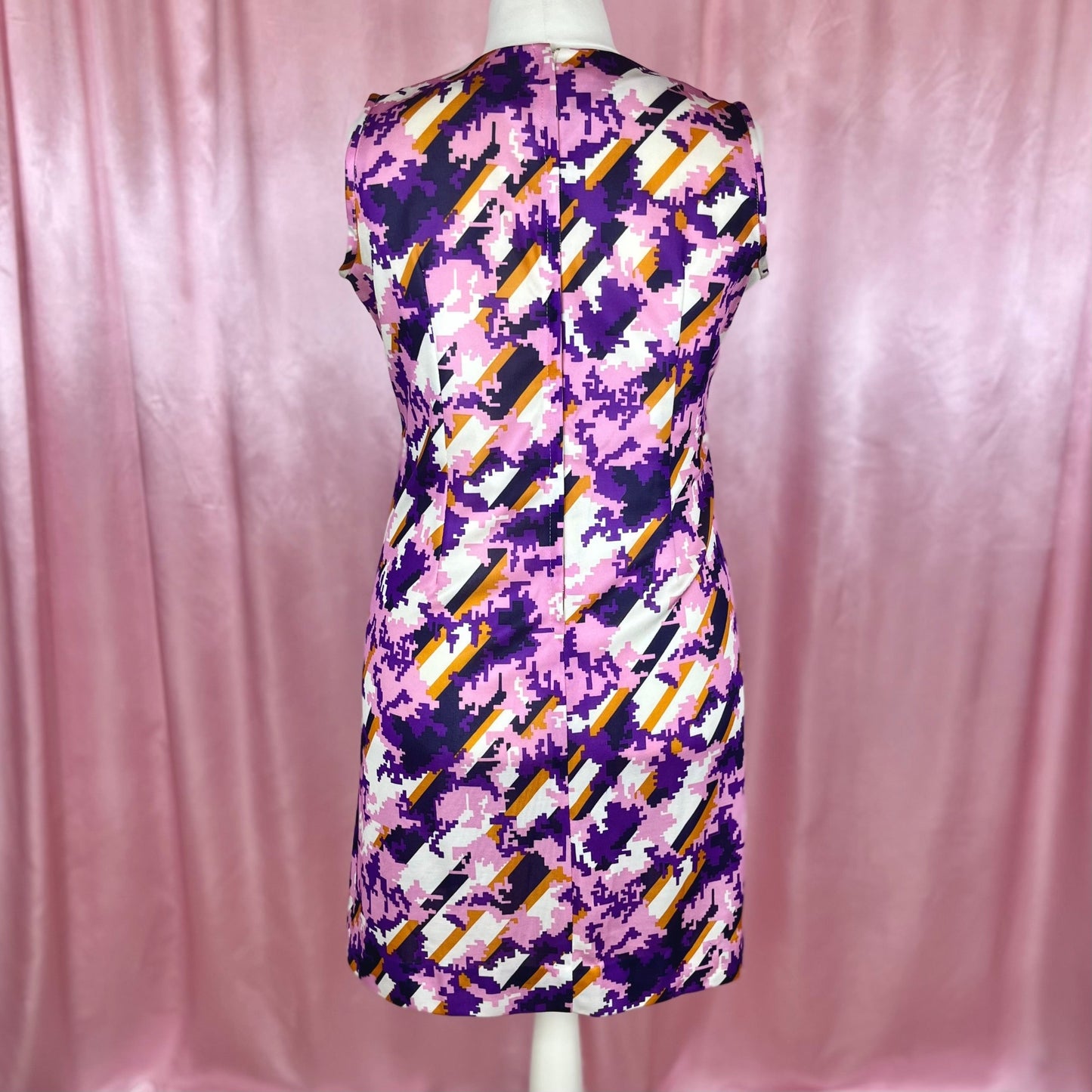 1960s purple print dress, unbranded, size 20
