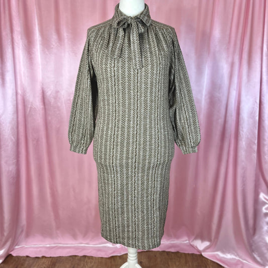 1980s Brown knitted dress, unbranded, size 16