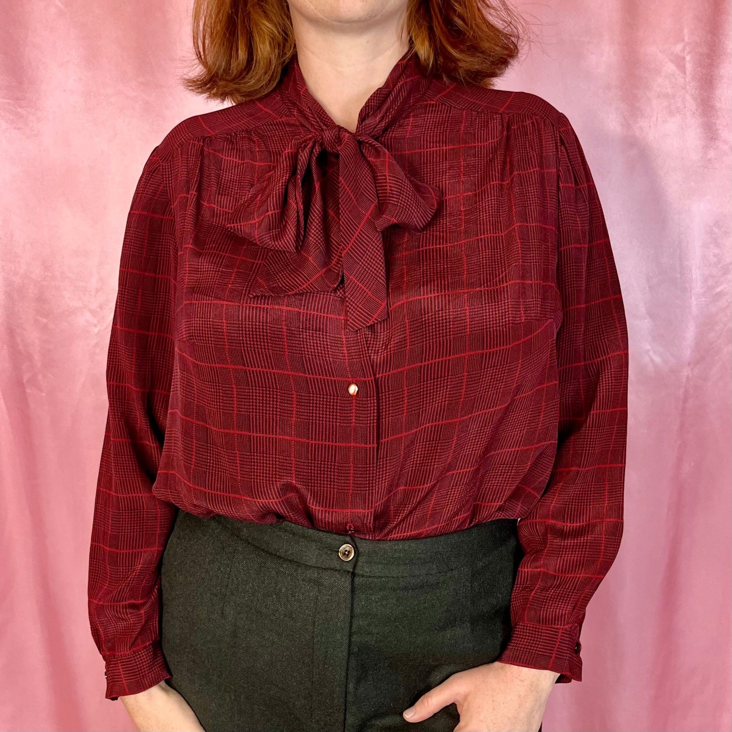 1980s plaid pussy bow blouse, unbranded, size 16