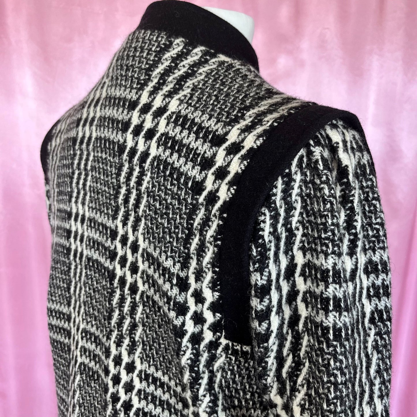 1980s Black & White plaid coat, by David Barry, UK 18