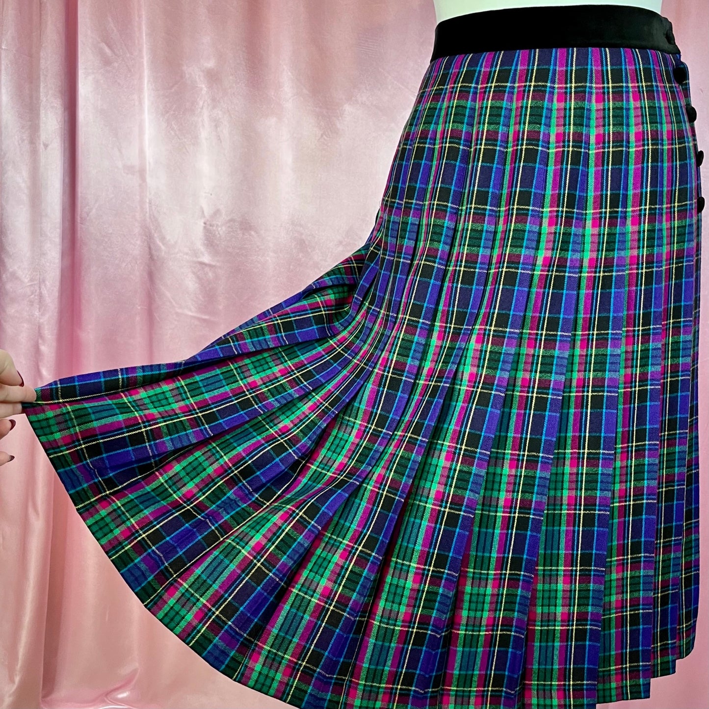 1980s Tartan pleated midi skirt, by Viyella, size 12