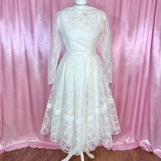 1950s White lace fit & flare dress, handmade, size 8