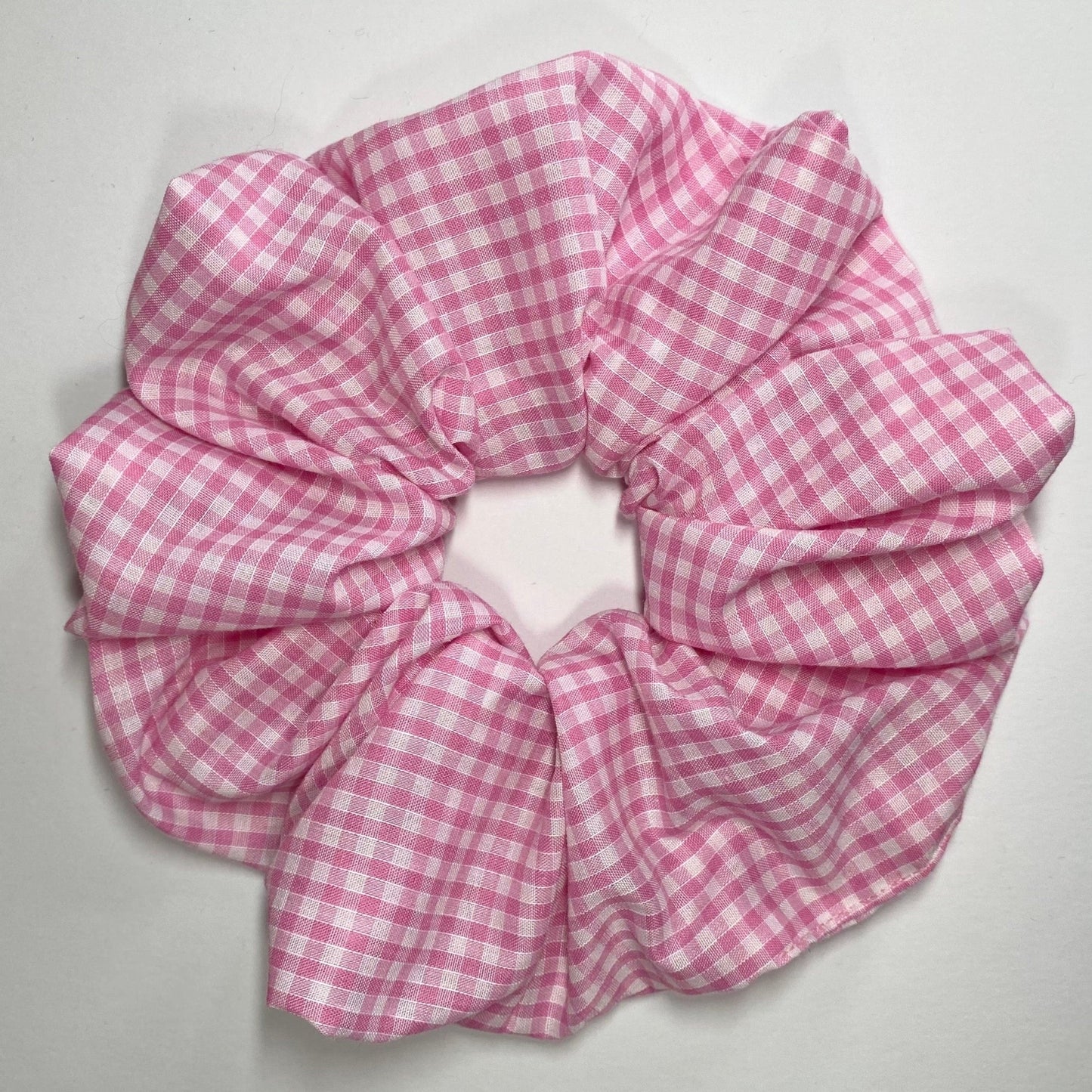 Oversize pink & white gingham scrunchie