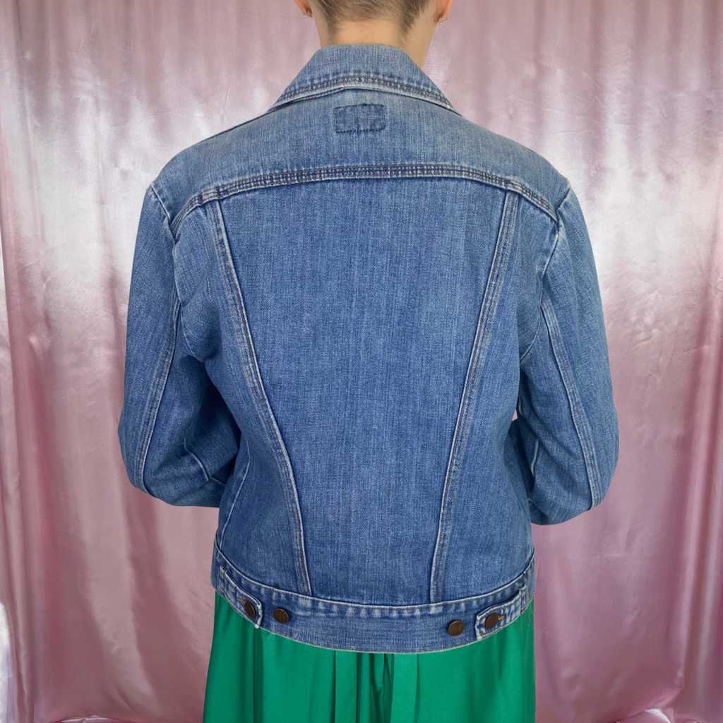 1980s classic denim jacket, by Wrangler, size 10