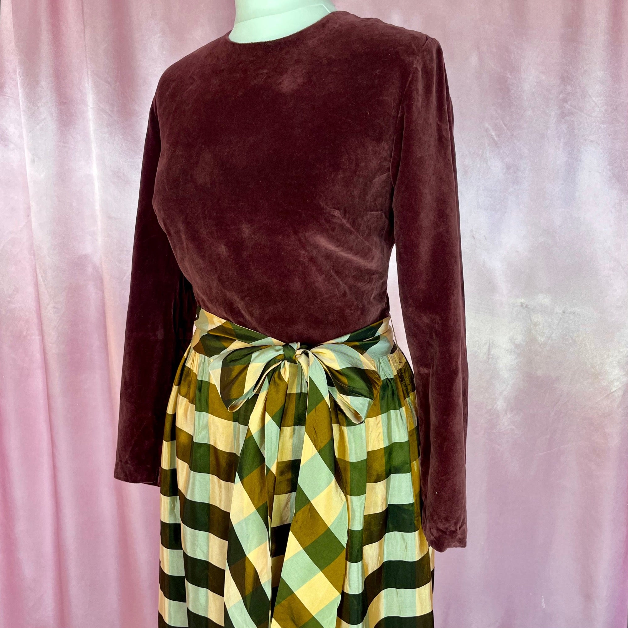 1960s Brown velvet & check dress, by Glennard, size 10