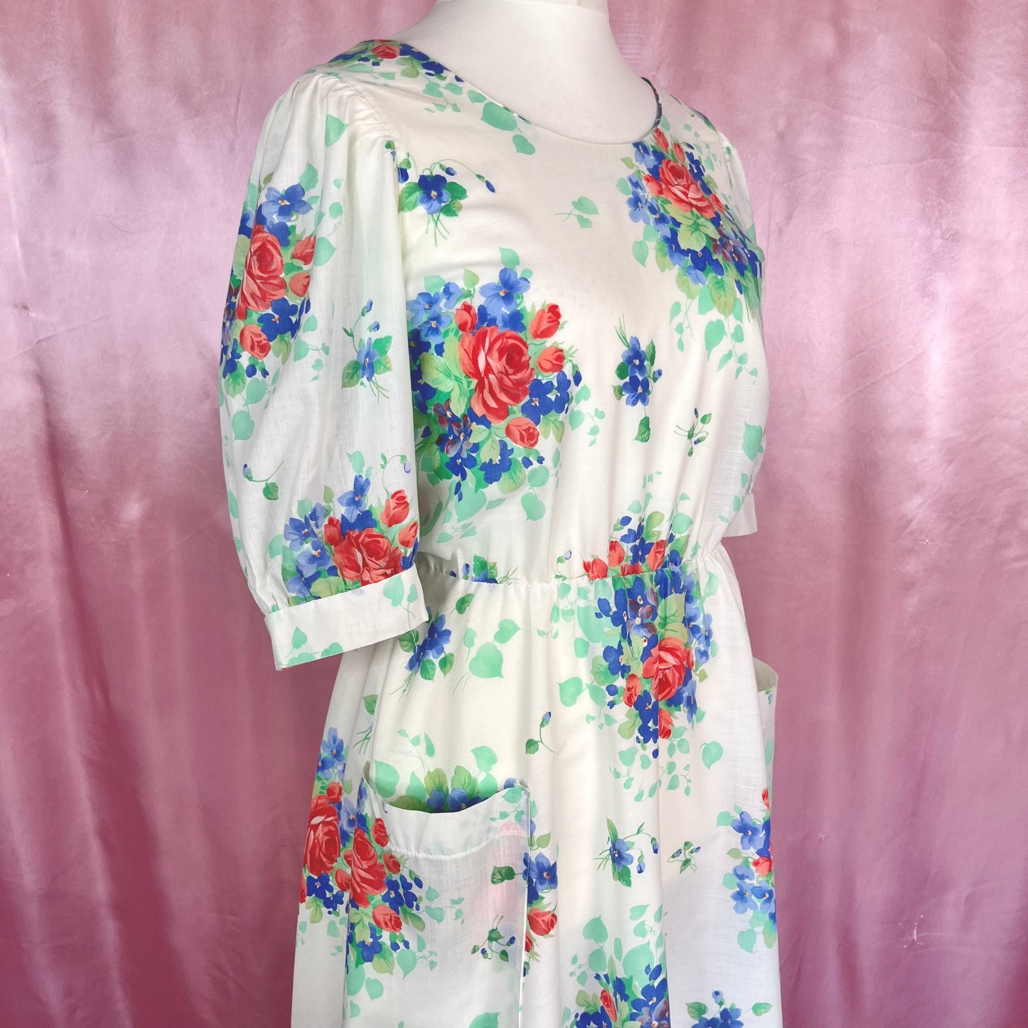 1980s does 50s White floral dress, handmade, size 12