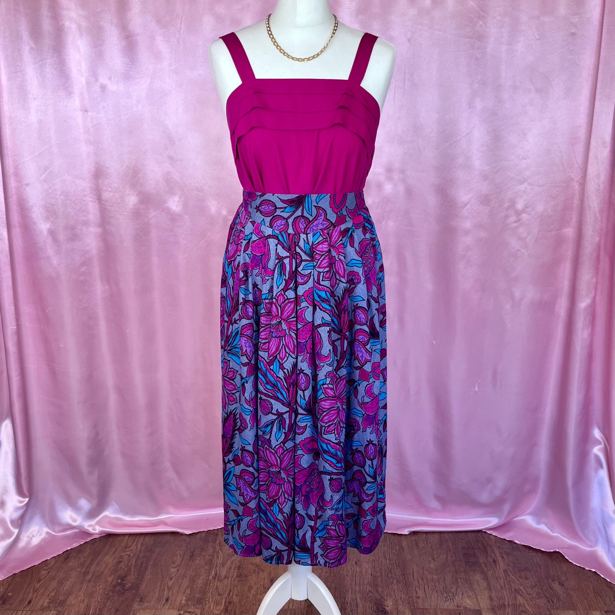 1990s Floral viscose midaxi skirt, by BHS, size 8