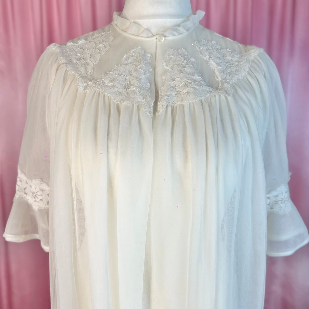 1960s Cream peignoir, by Lux Lux, size 12