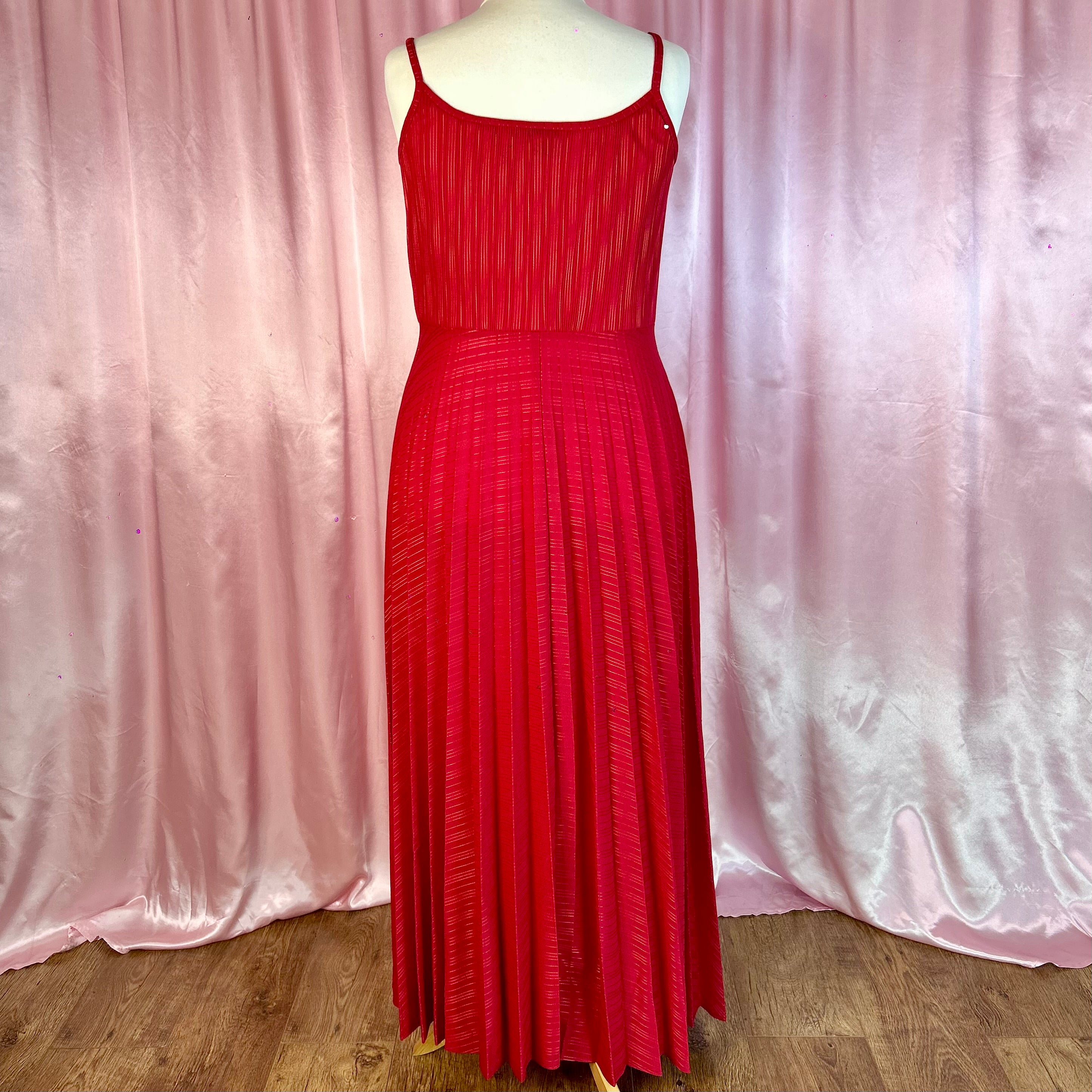 1970s Red maxi dress, by C&A, size 18/20