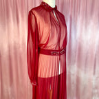 1970s Burgundy cover-up, unbranded, size 16