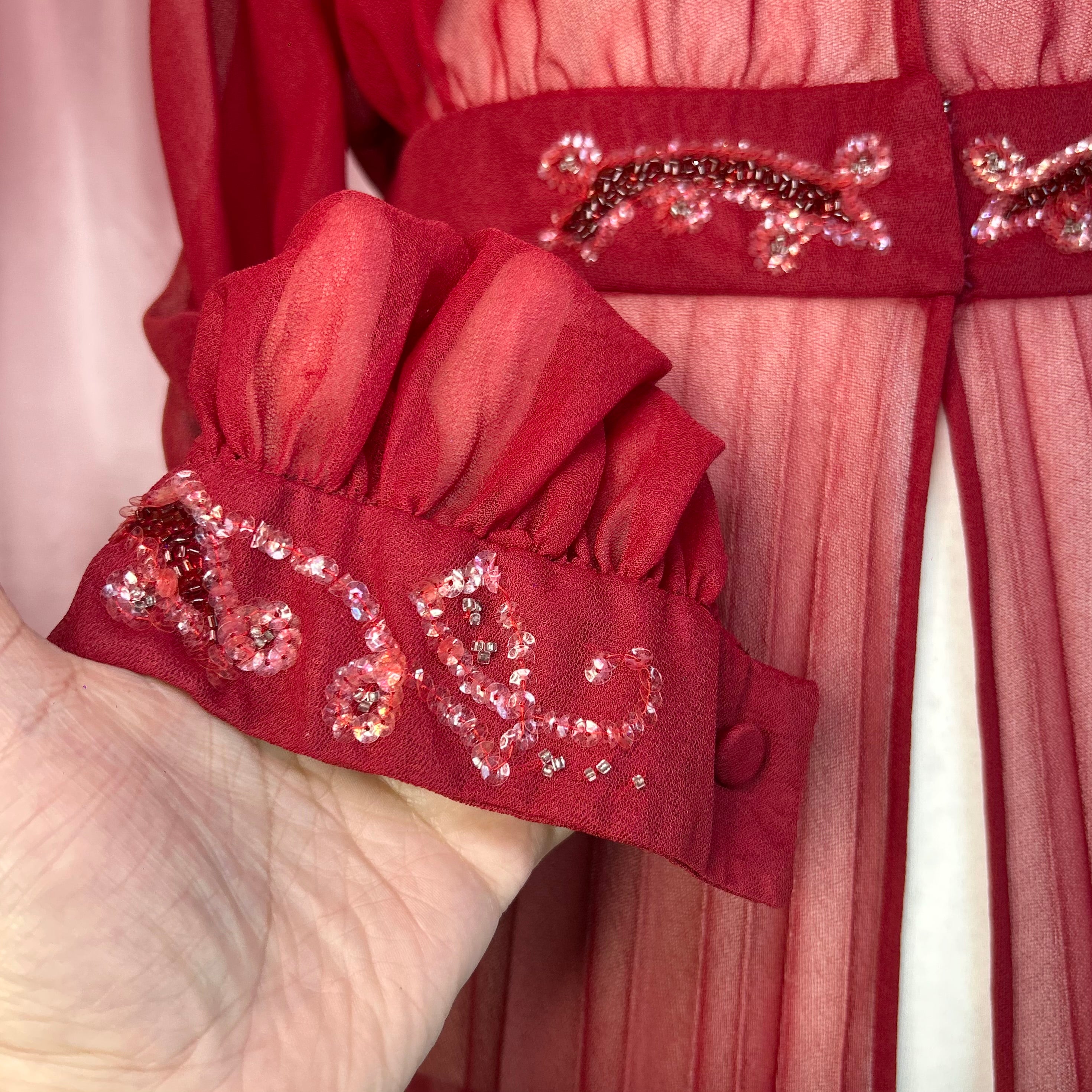 1970s Burgundy cover-up, unbranded, size 16