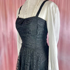 1980s does 50s lace prom dress, by C&A, size 8