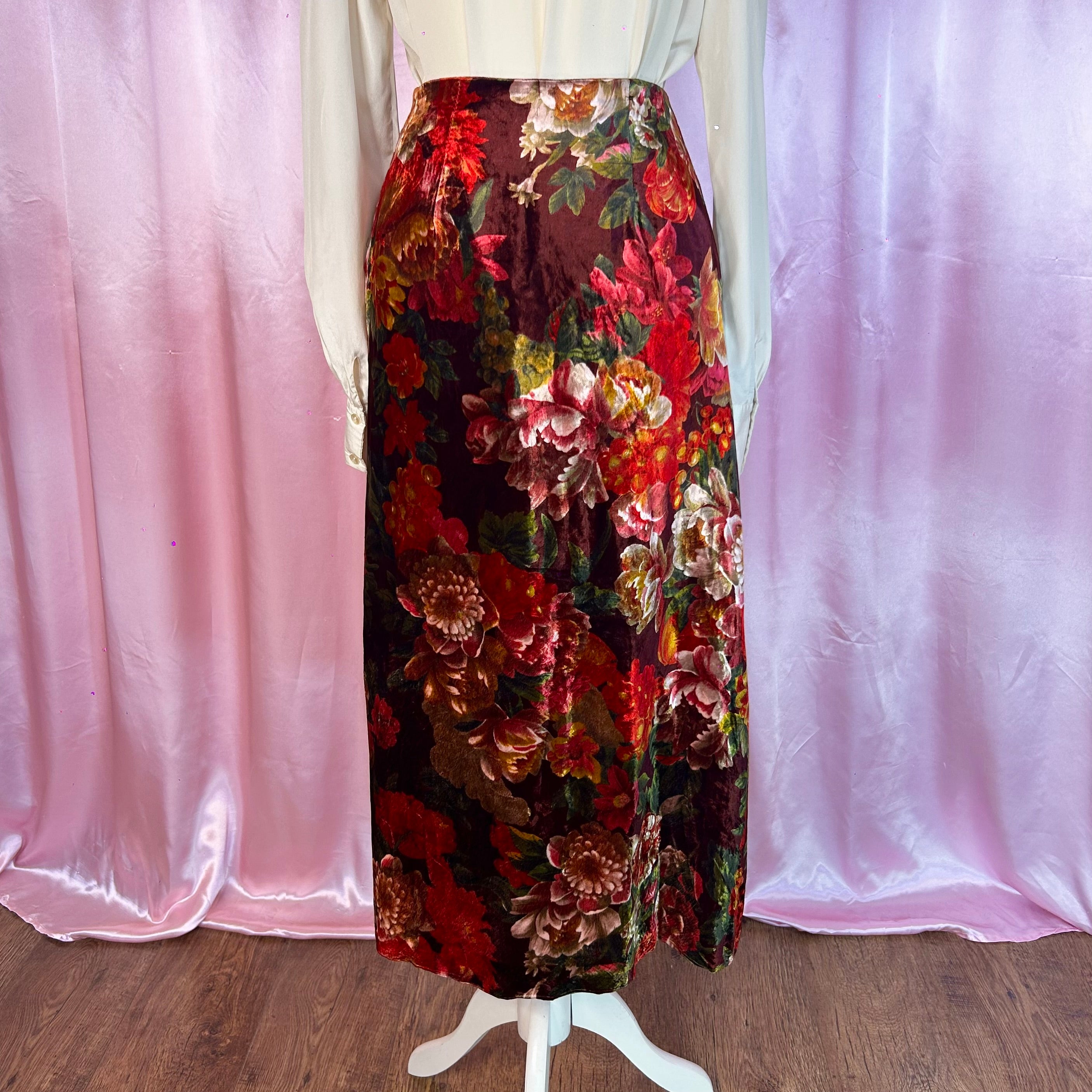 1990s Floral velvet midaxi skirt, handmade, size 6
