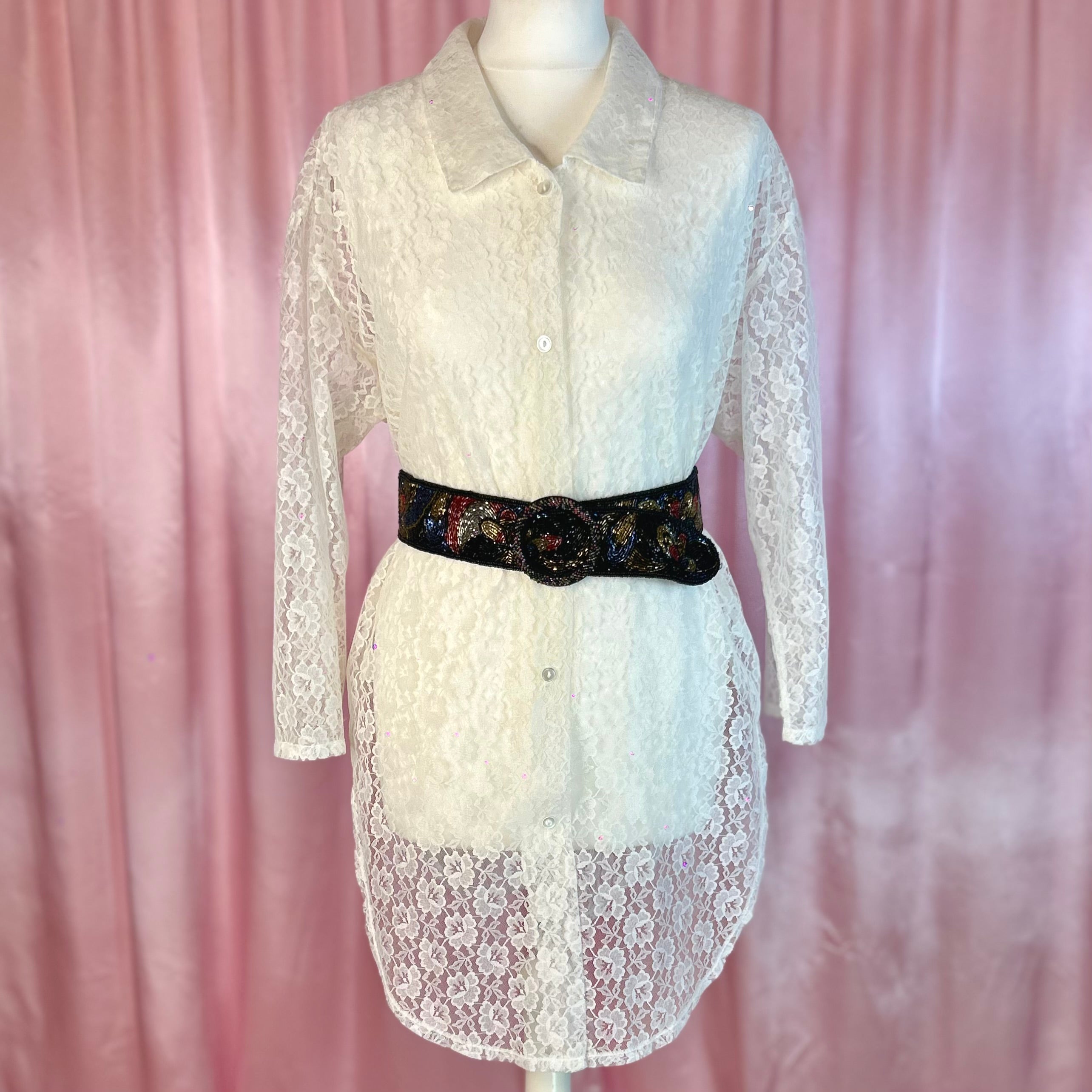 1980s swirling beaded belt, size 10/12