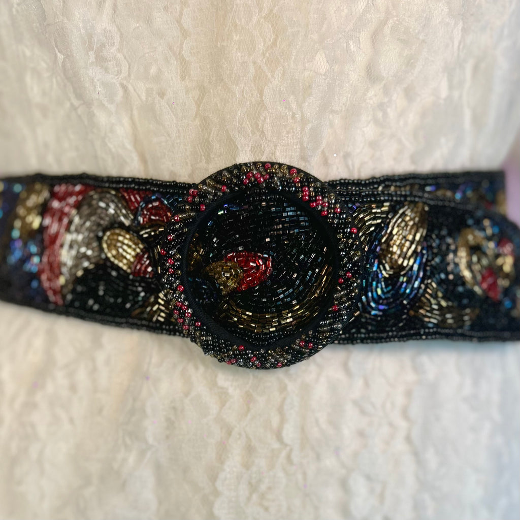 1980s swirling beaded belt, size 10/12