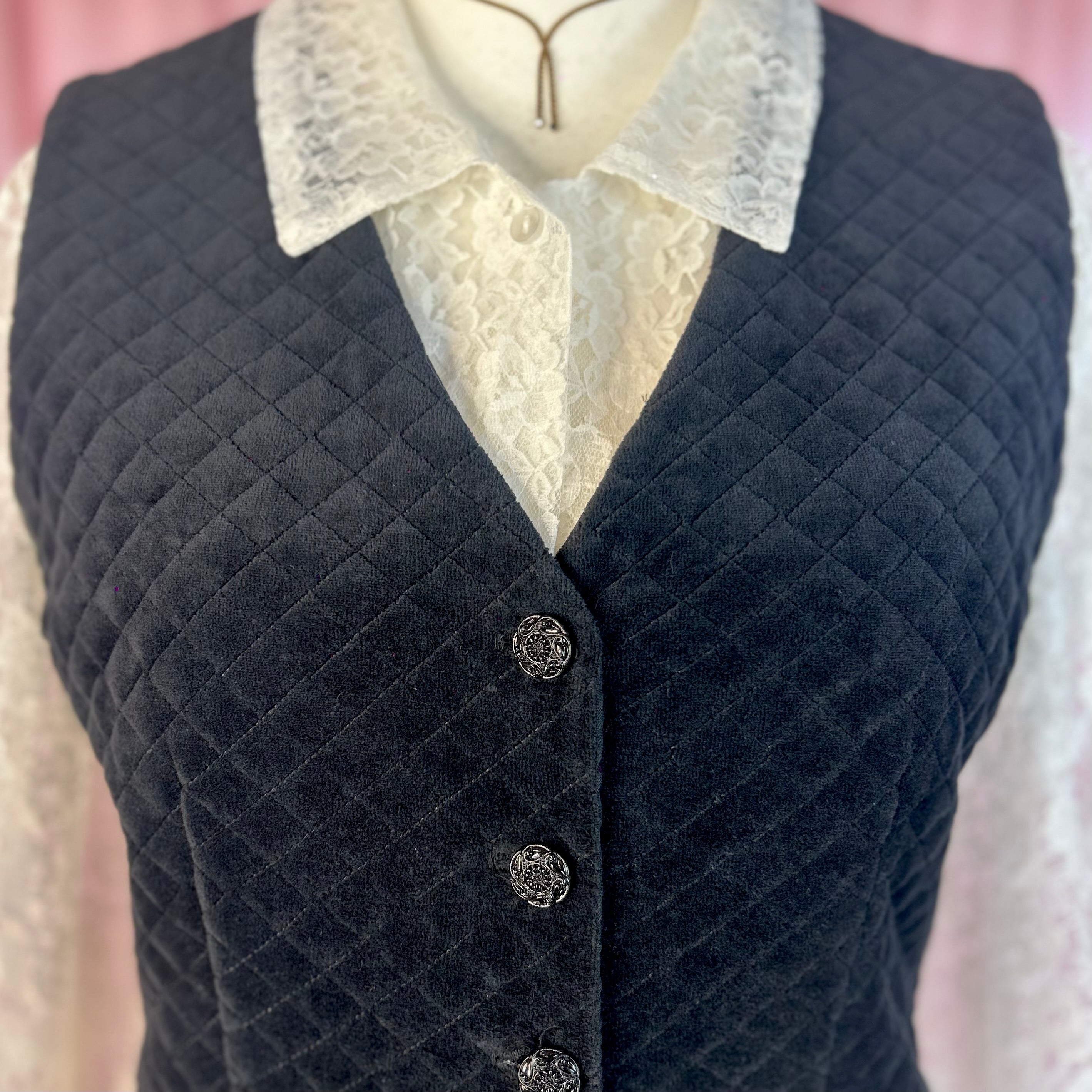 1980s Black velvet jacket, Unbranded, size 12/14