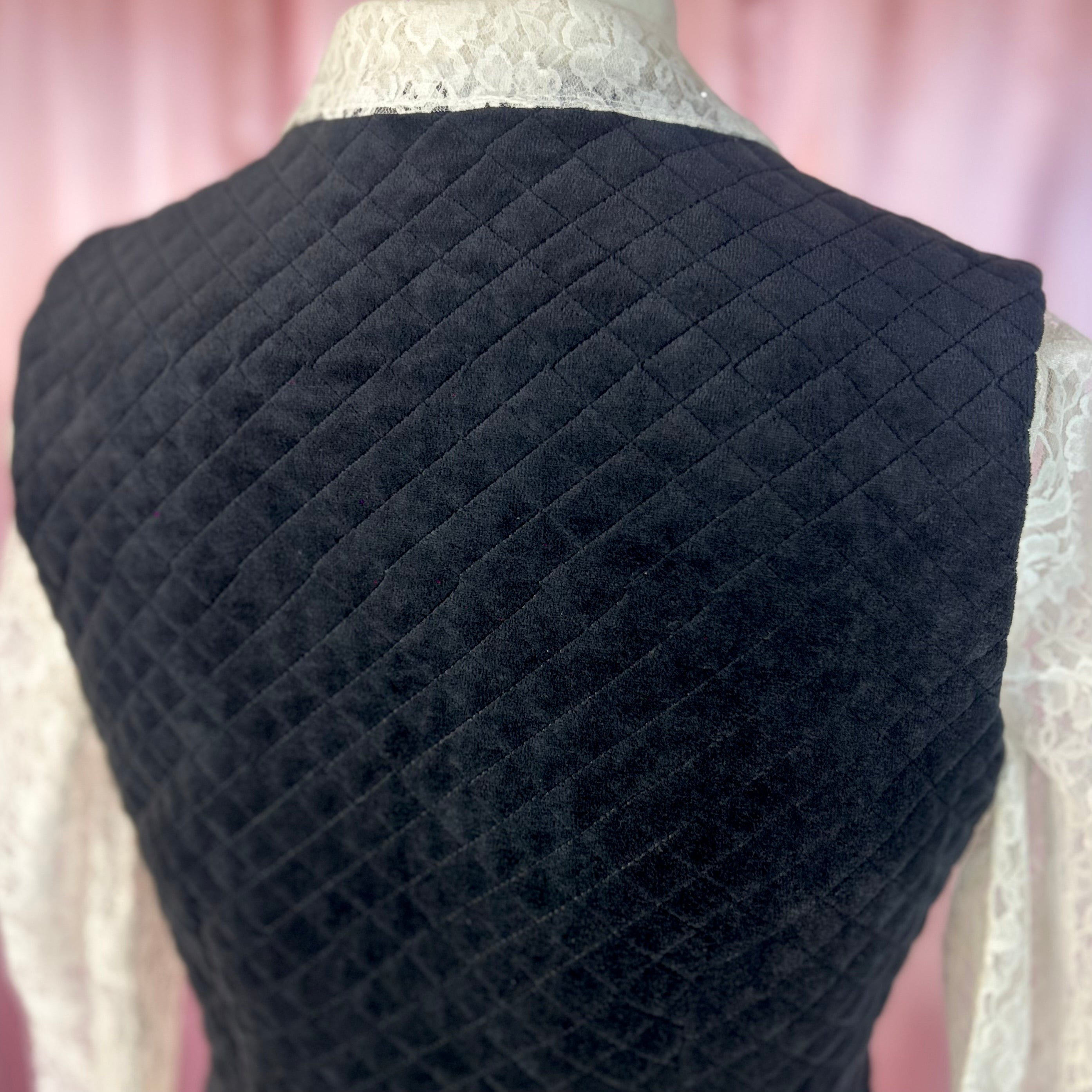 1980s Black velvet jacket, Unbranded, size 12/14