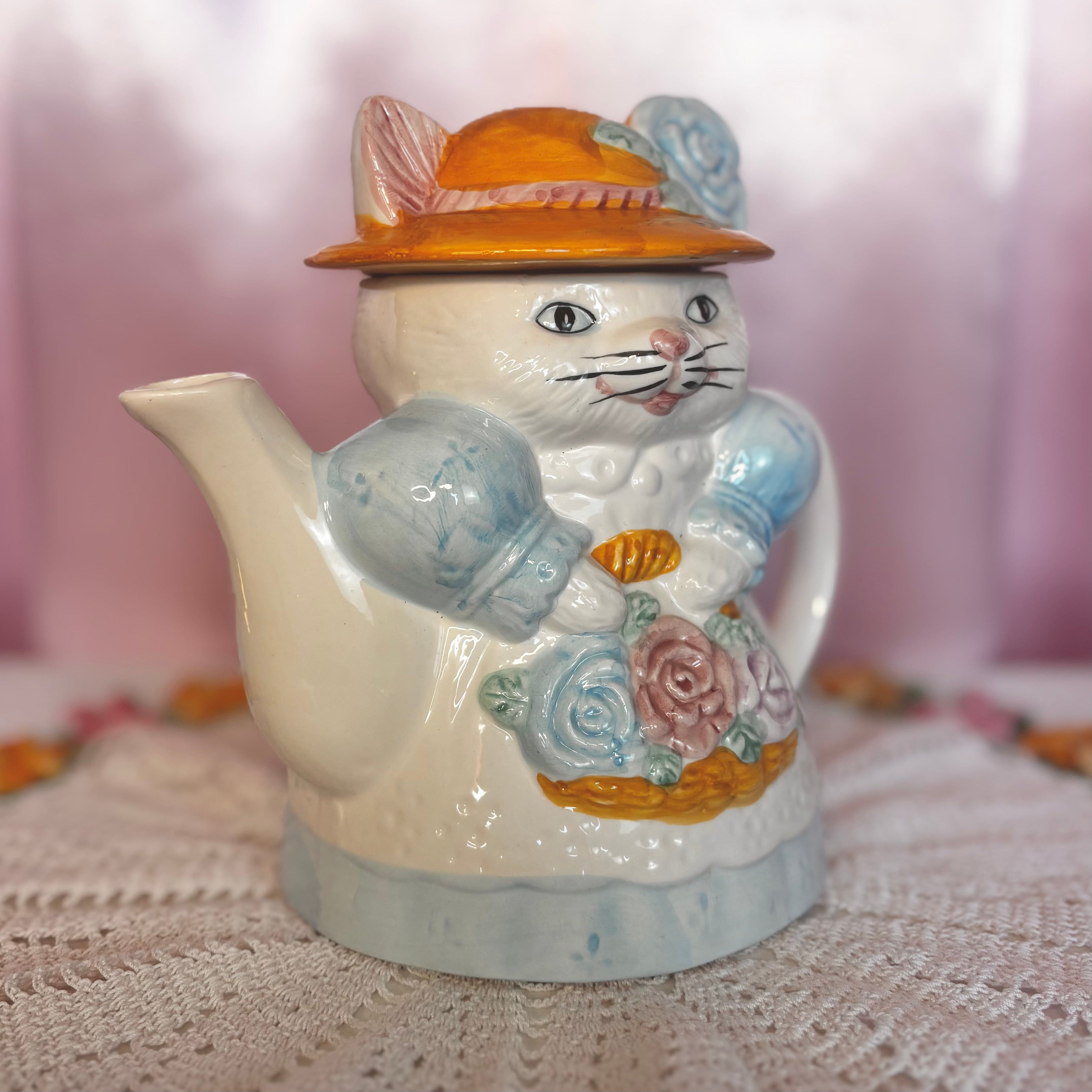 1980s Novelty cat teapot