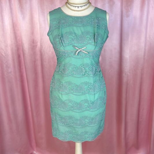 1960s Blue lace mini dress, unbranded, size 12/14