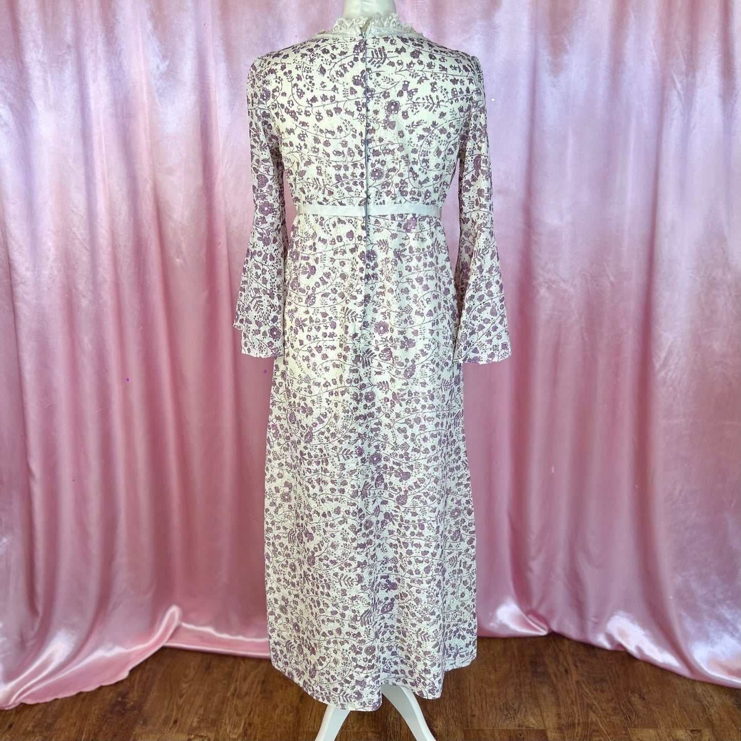 1960s Floral lace midaxi dress, handmade, size 10