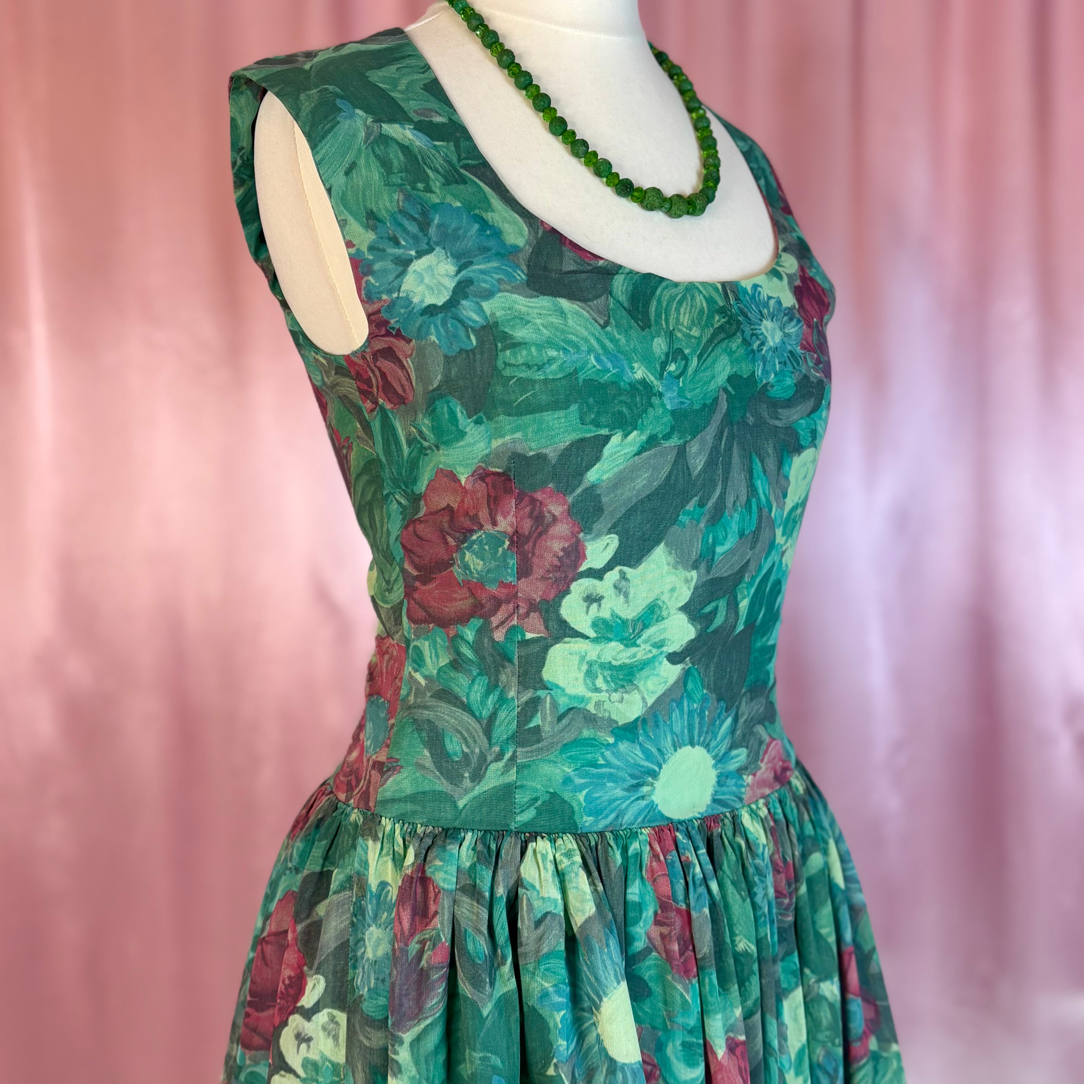 1950s Green floral dress, handmade, size 8