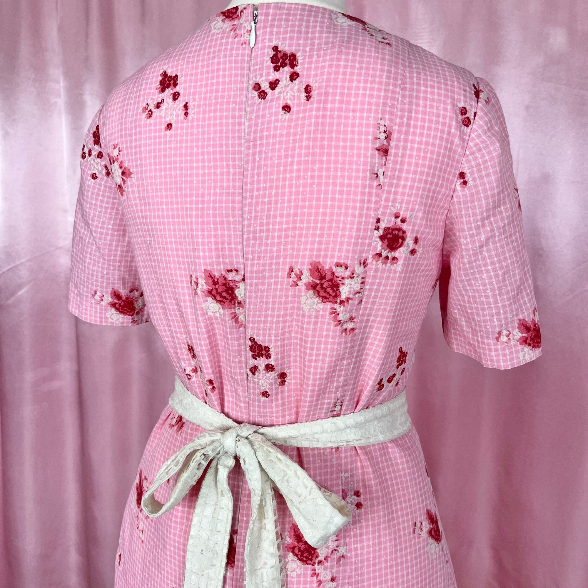 1970 Pink floral prairie dress, handmade, size 6