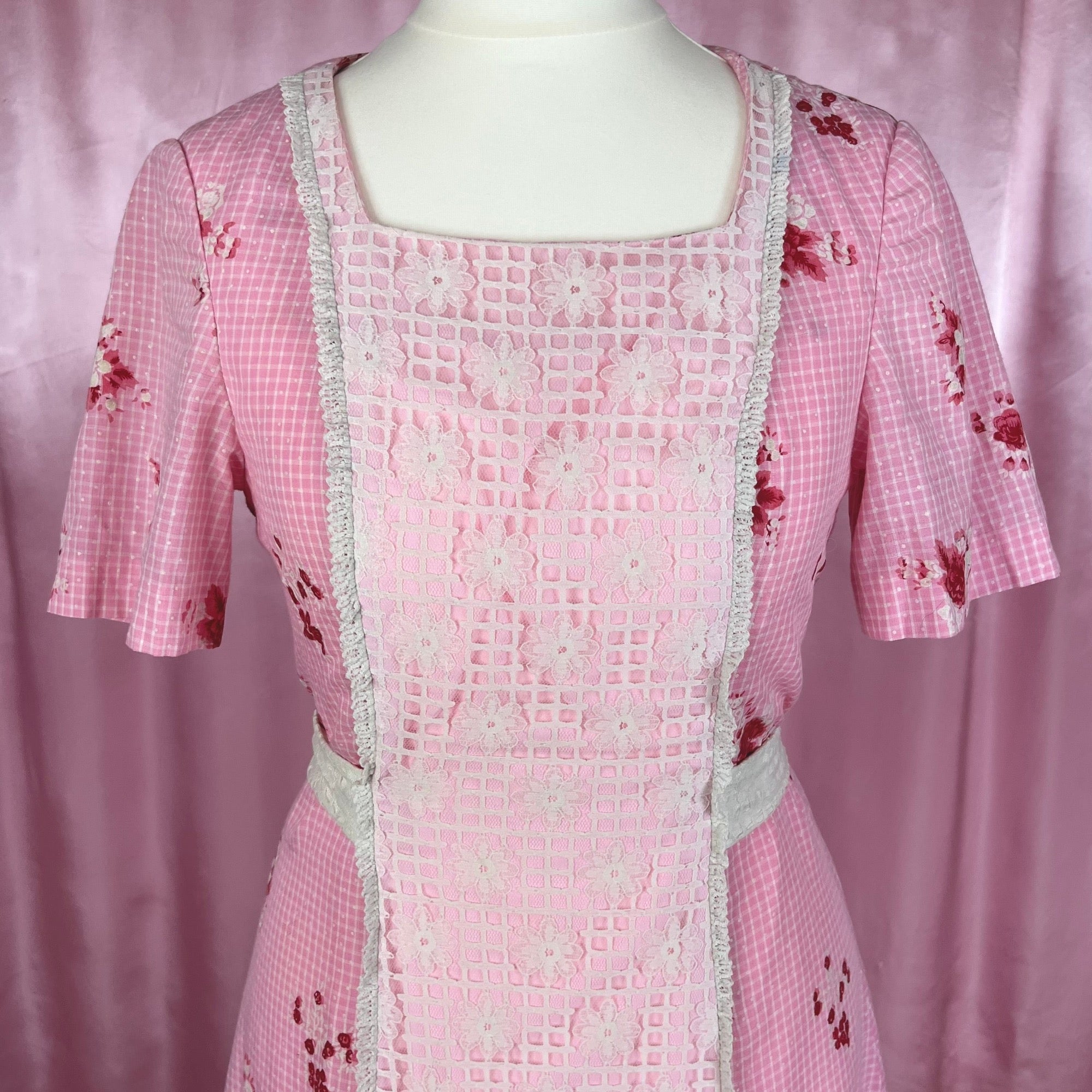 1970 Pink floral prairie dress, handmade, size 6