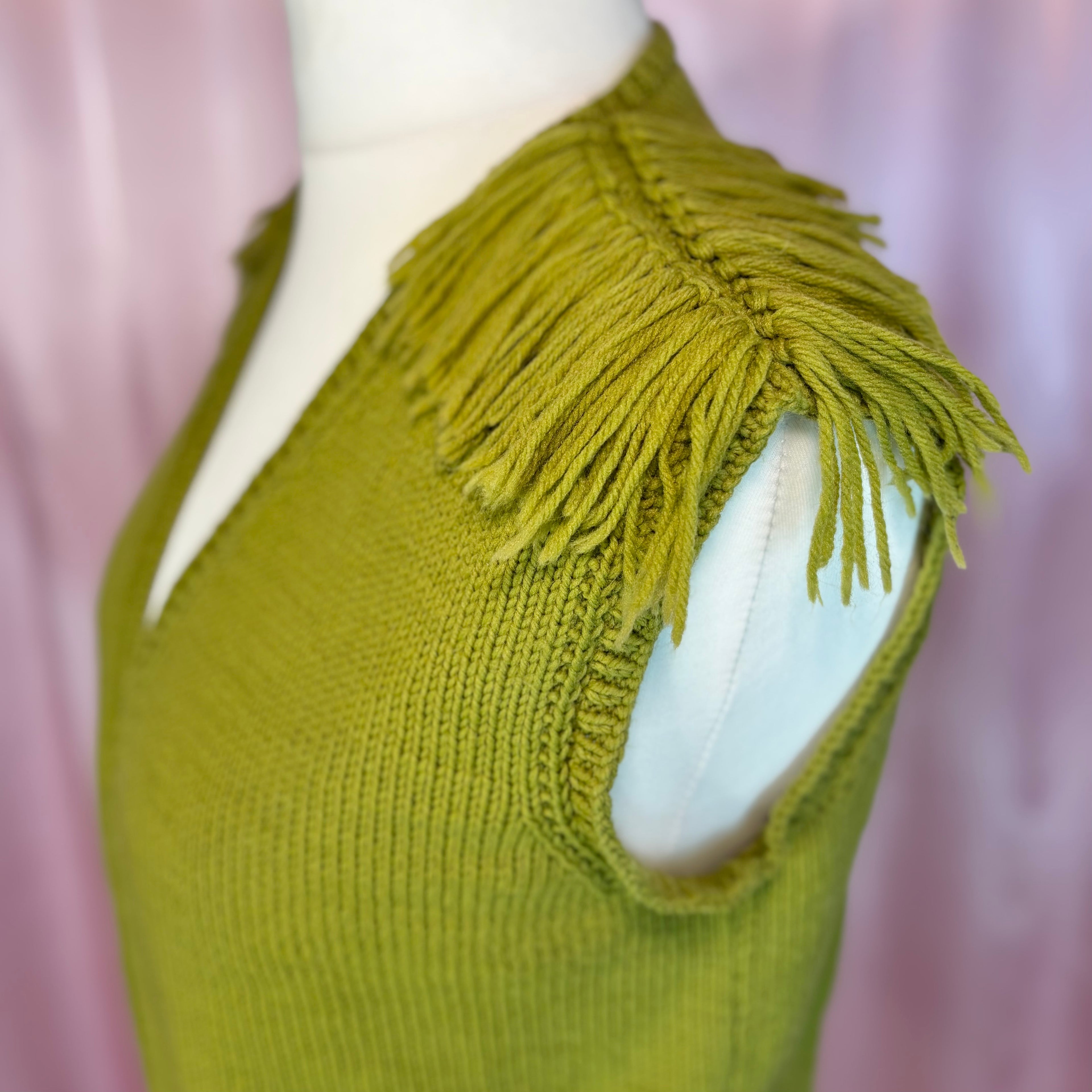 1970s Green knit gilet, Handmade, size 14