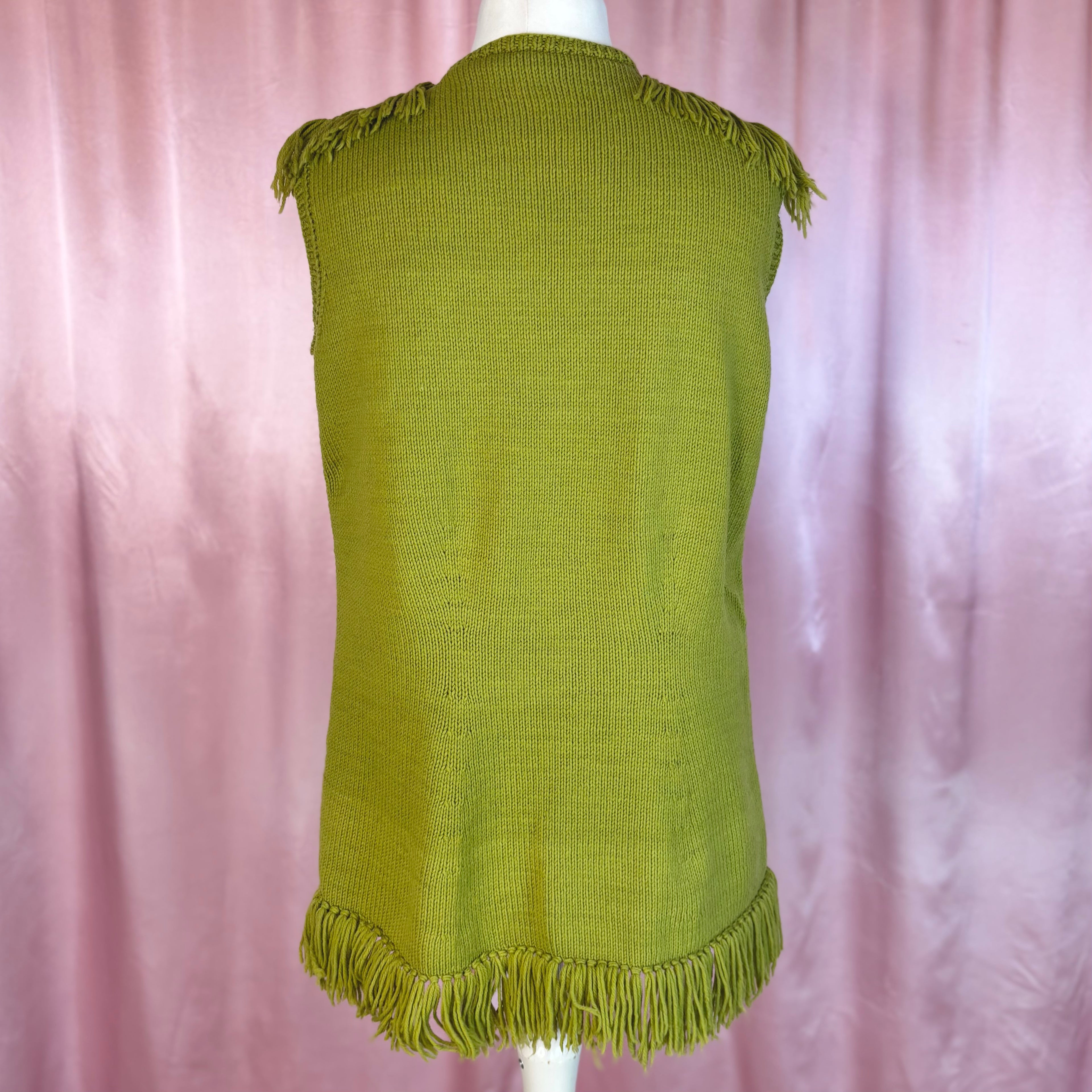 1970s Green knit gilet, Handmade, size 14
