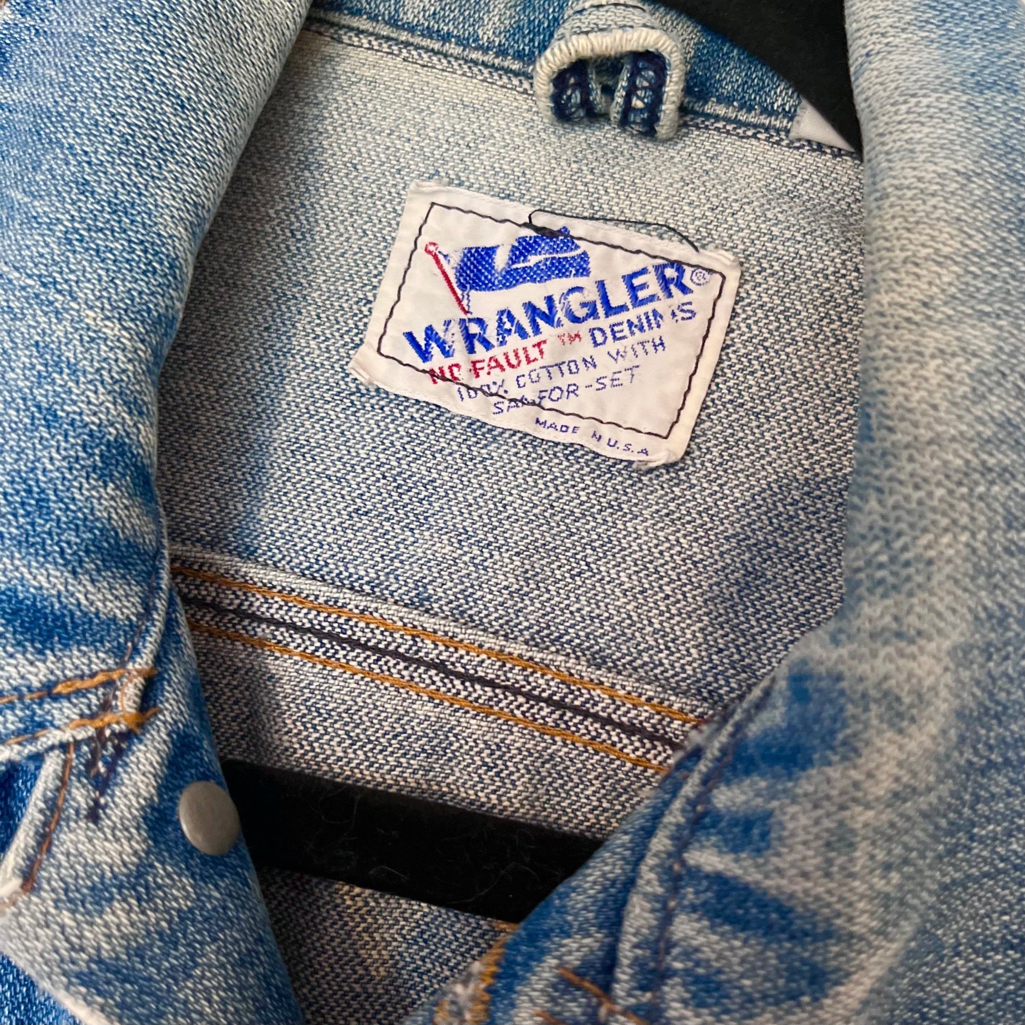 1980s classic denim jacket, by Wrangler, size 10