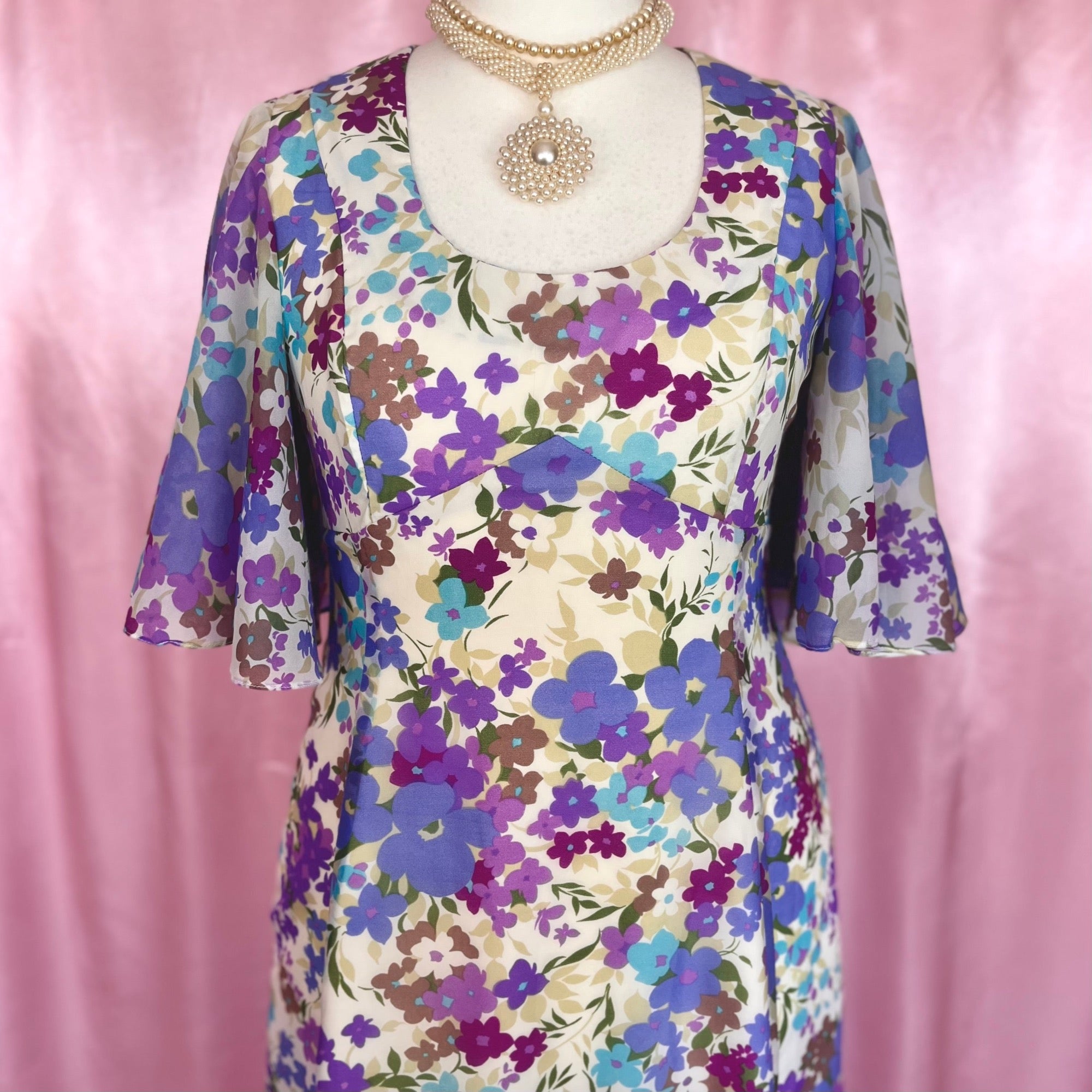 1970s Floral maxi dress, by Carnegie, size 16