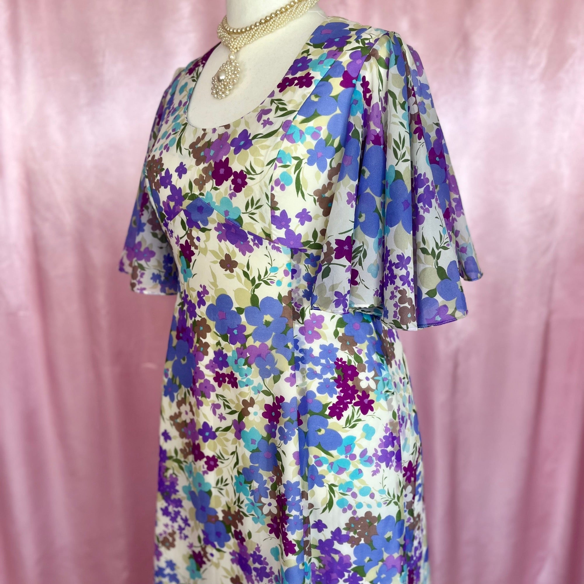 1970s Floral maxi dress, by Carnegie, size 16