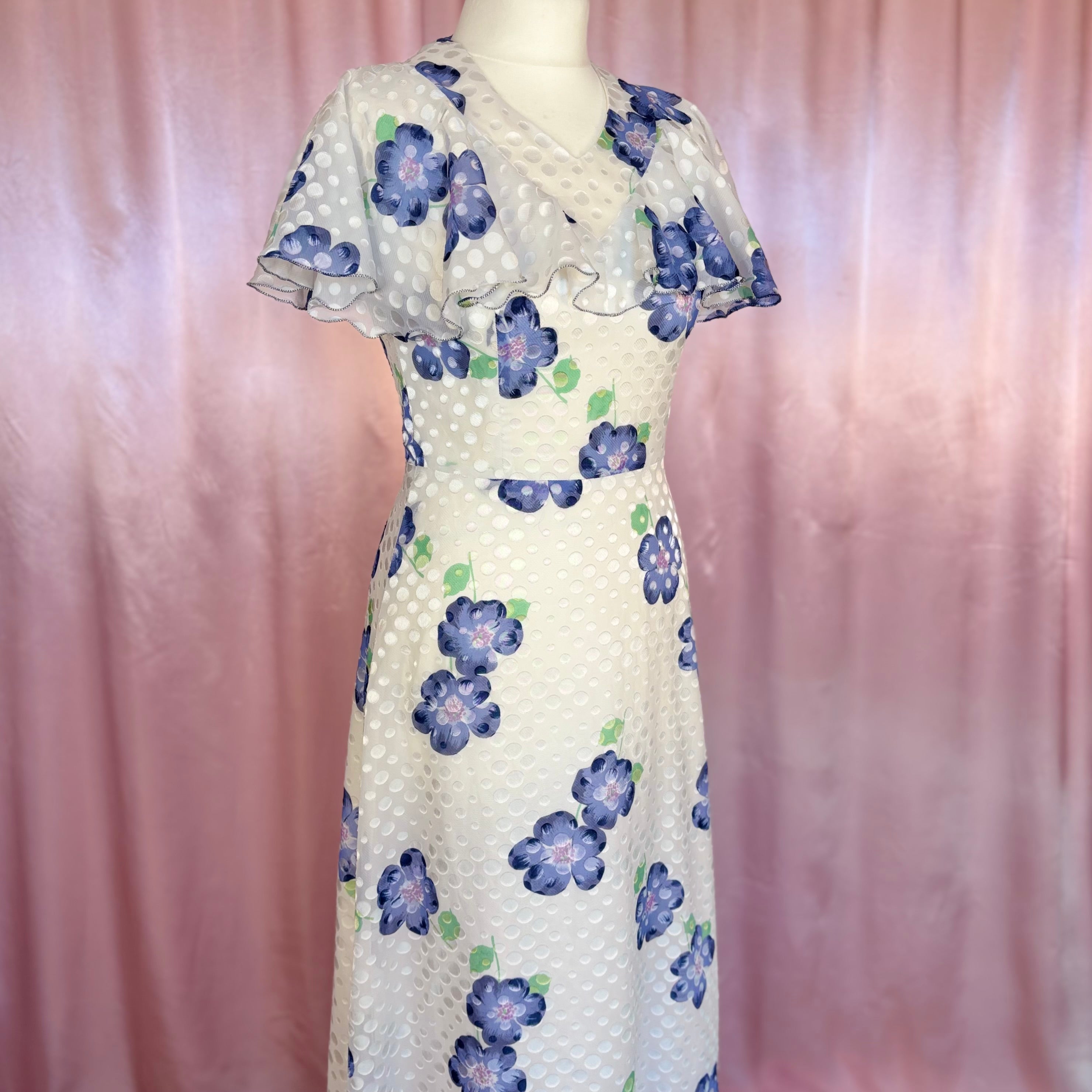 1970s White floral maxi dress, by Robilyse, size 8
