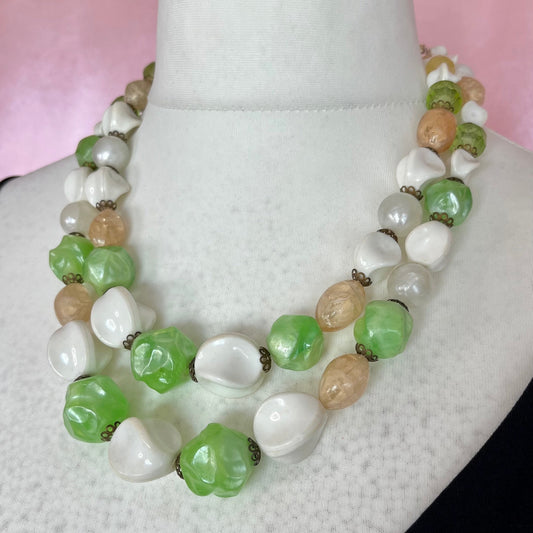 1950s Green & white Statement necklace