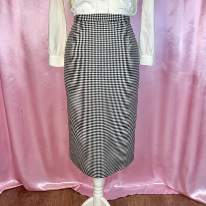 1980s Houndstooth suit, by Eastex, size 10/12