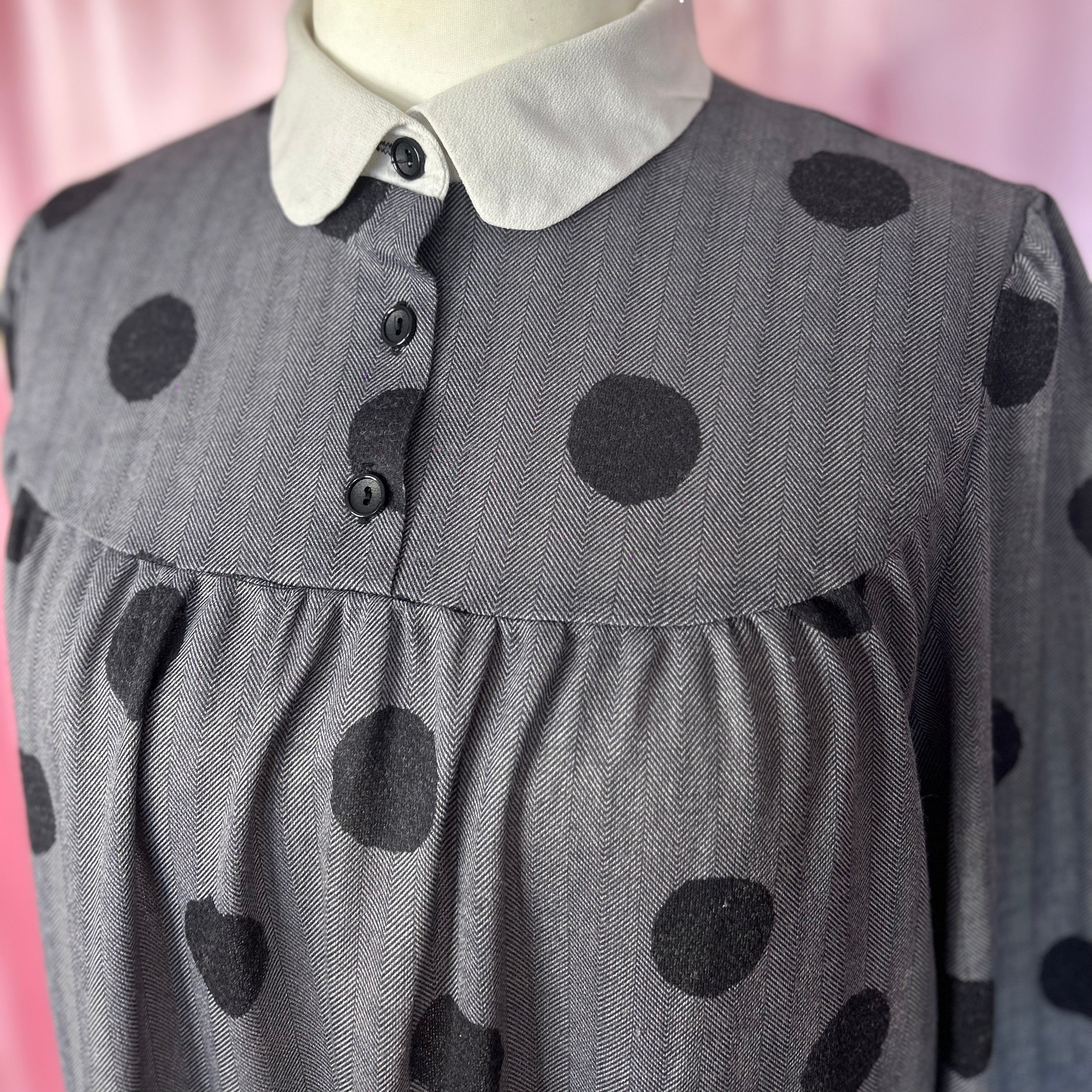 1980s Polka dot midi dress, unbranded, Size 22