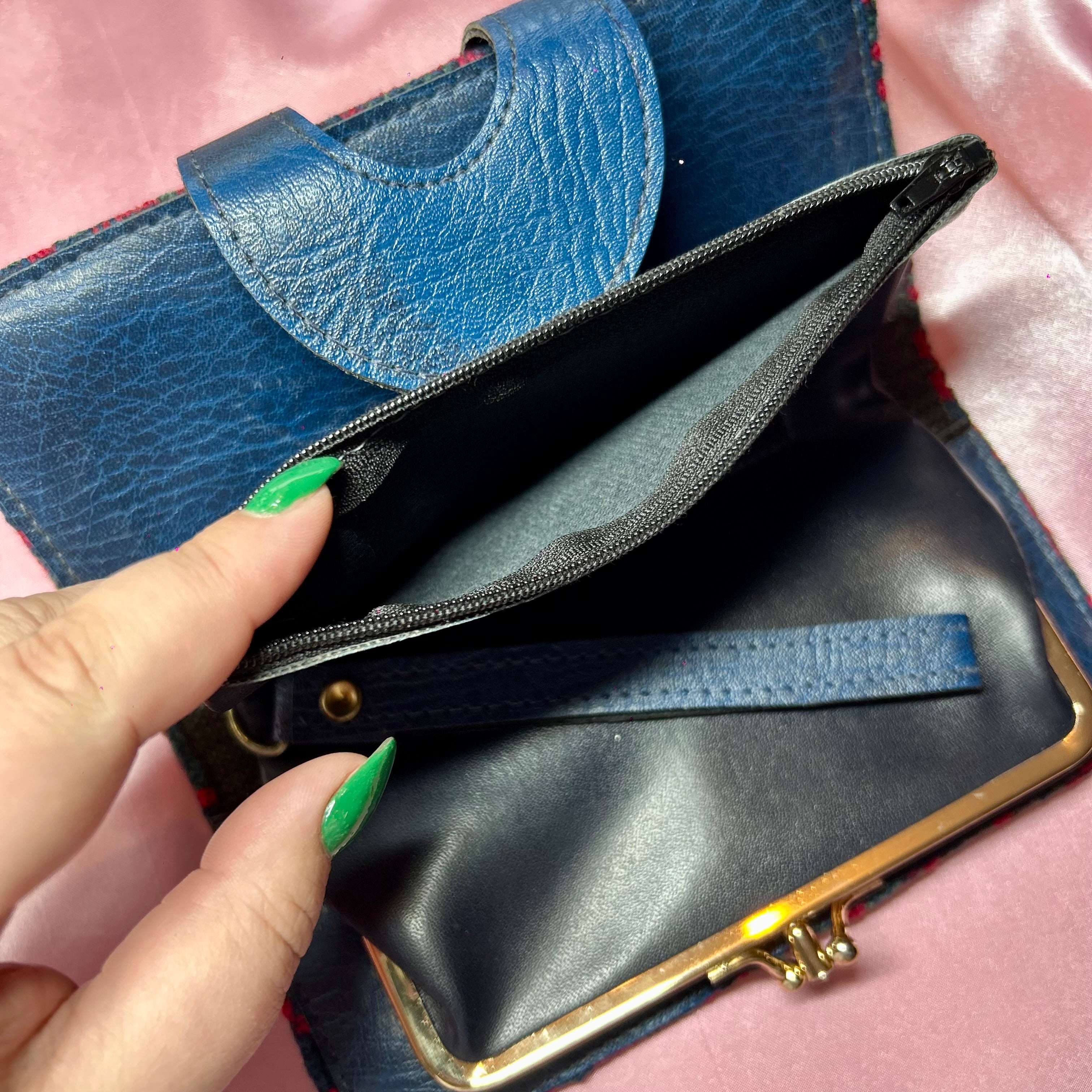 1980s Blue & Red Welsh wool purse