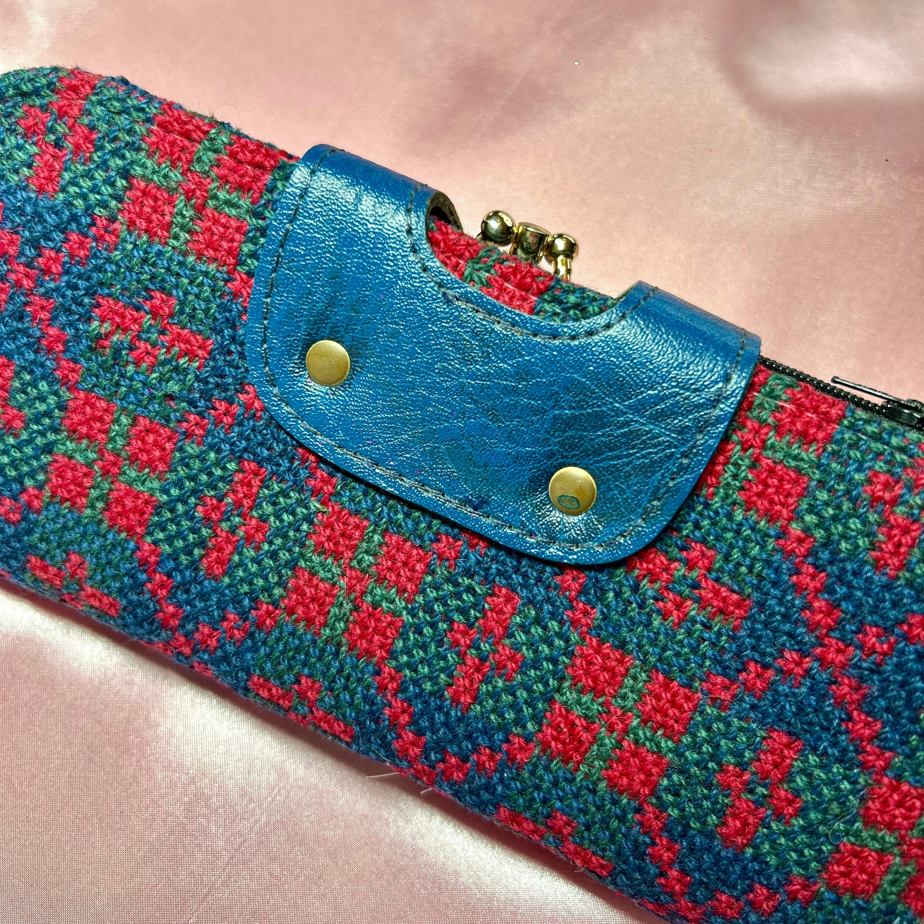 1980s Blue & Red Welsh wool purse