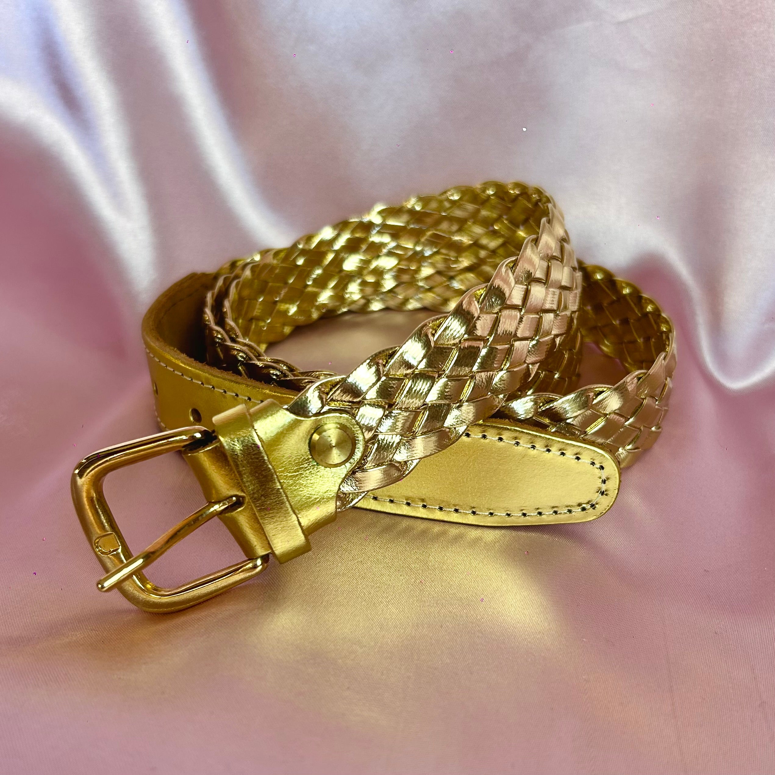 1980s Gold woven leather belt, size 18-20