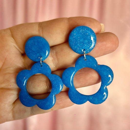 Handmade Blue daisy clay earrings