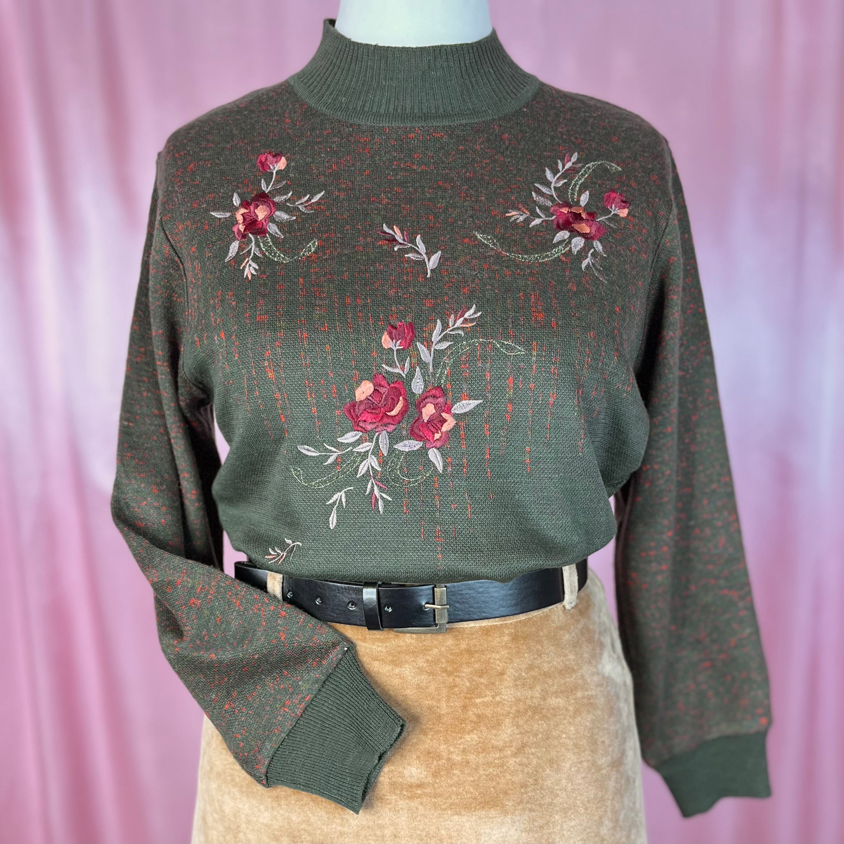 1980s Green lightweight jumper, unbranded, size 12