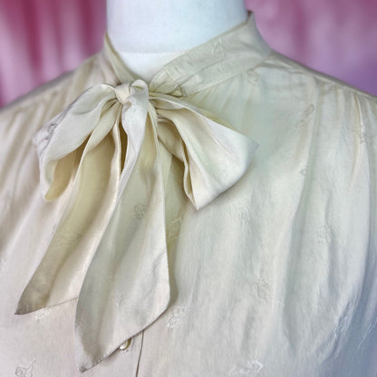 1980s Cream pussy bow blouse, unbranded, size 14