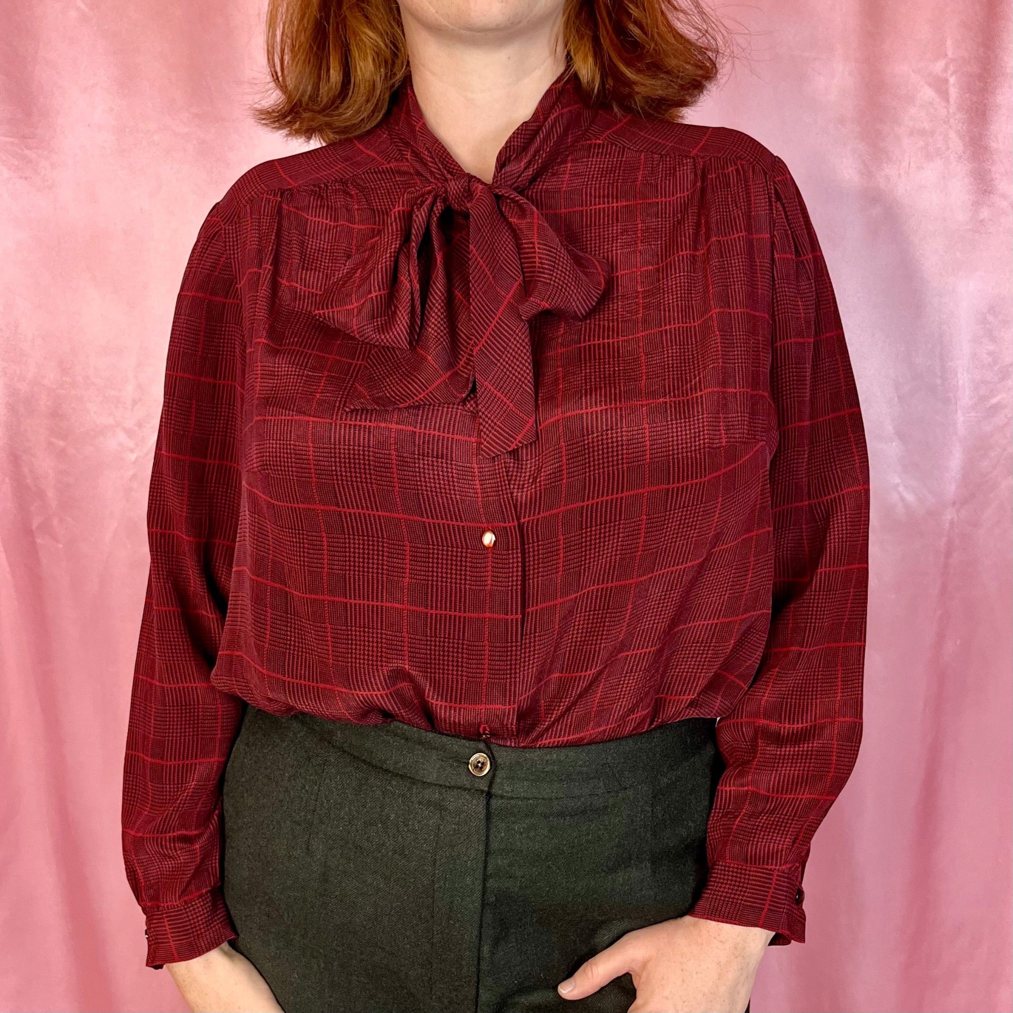 1980s Plaid pussy bow blouse, unbranded, size 16