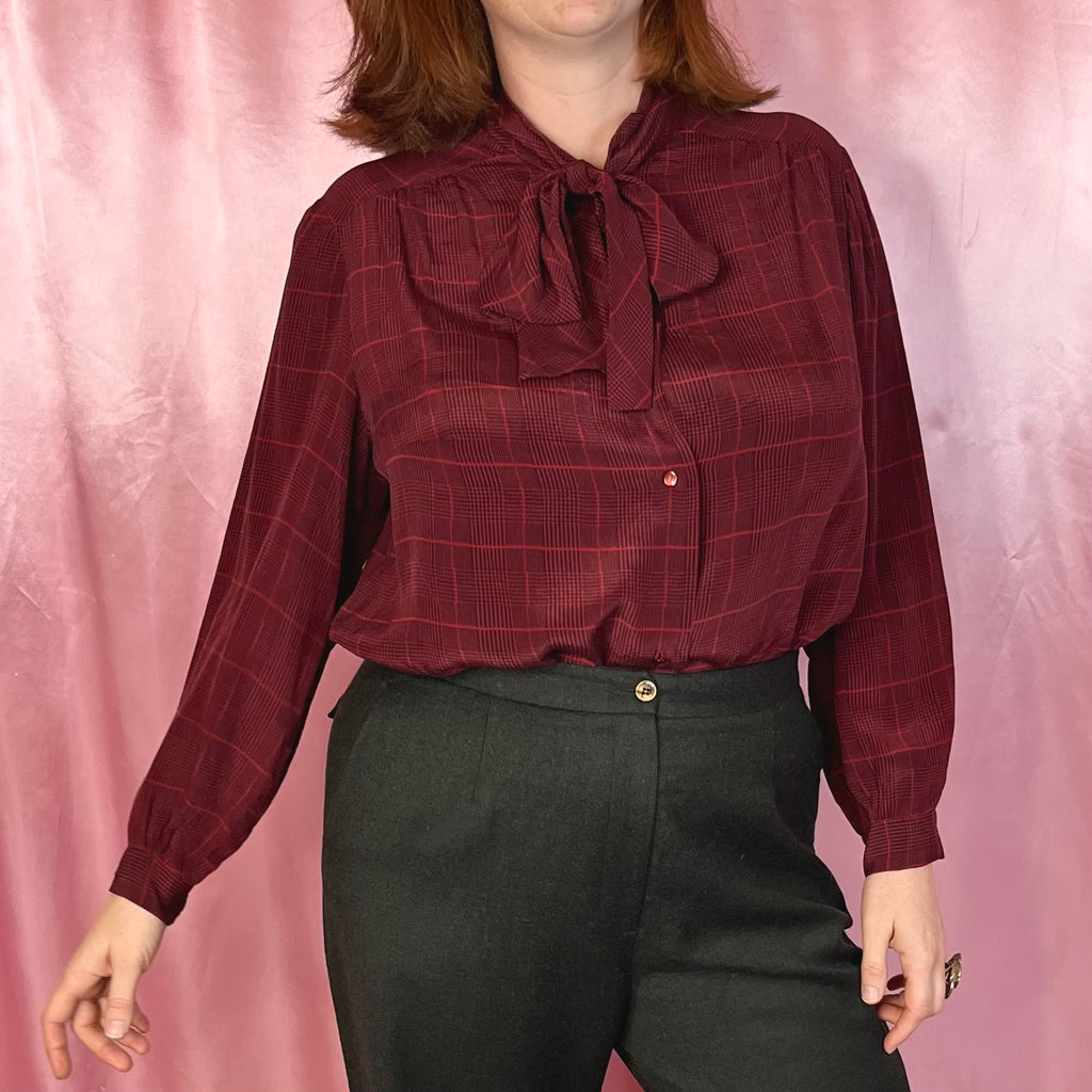 1980s Plaid pussy bow blouse, unbranded, size 16
