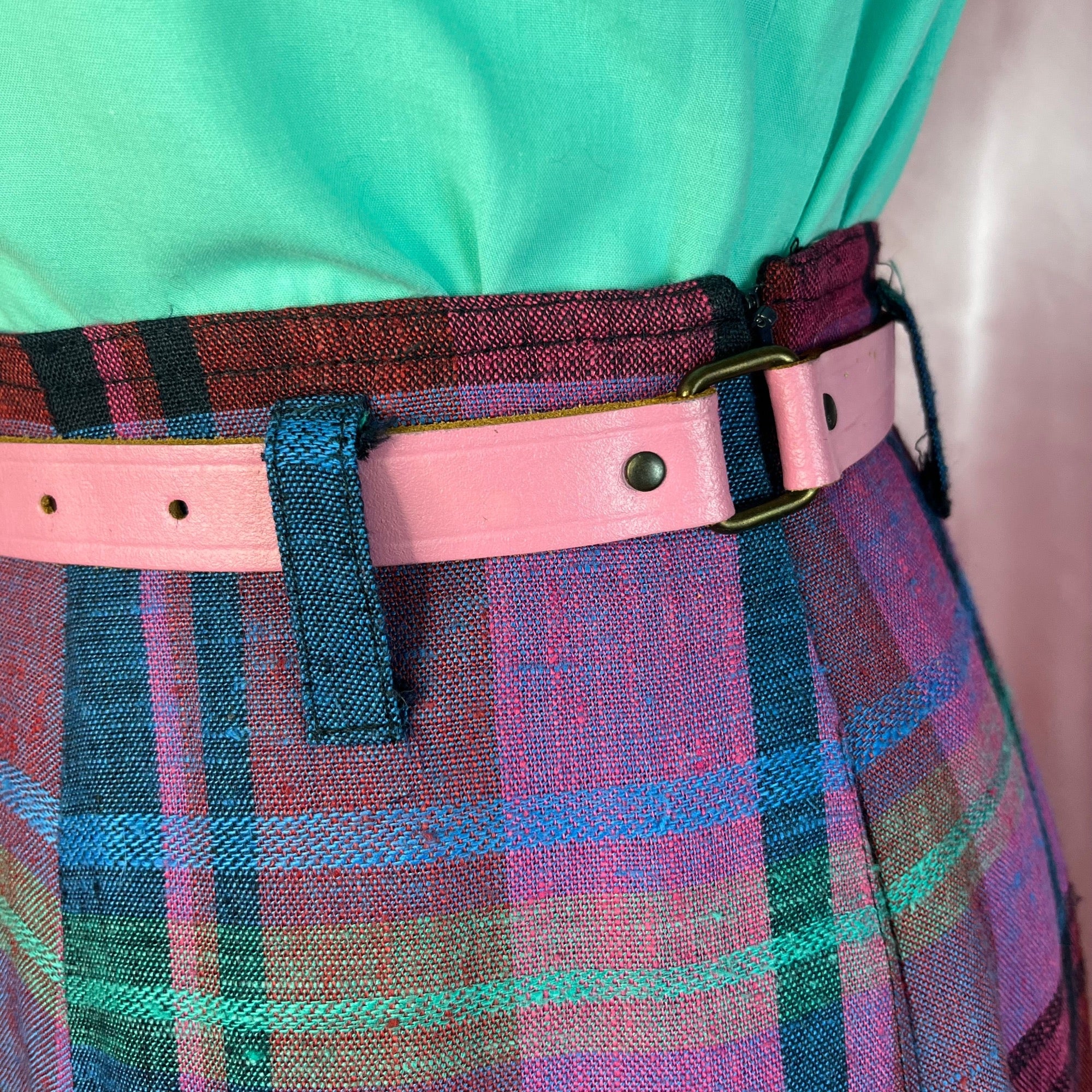 1980s Pink leather skinny belt, size 8-12