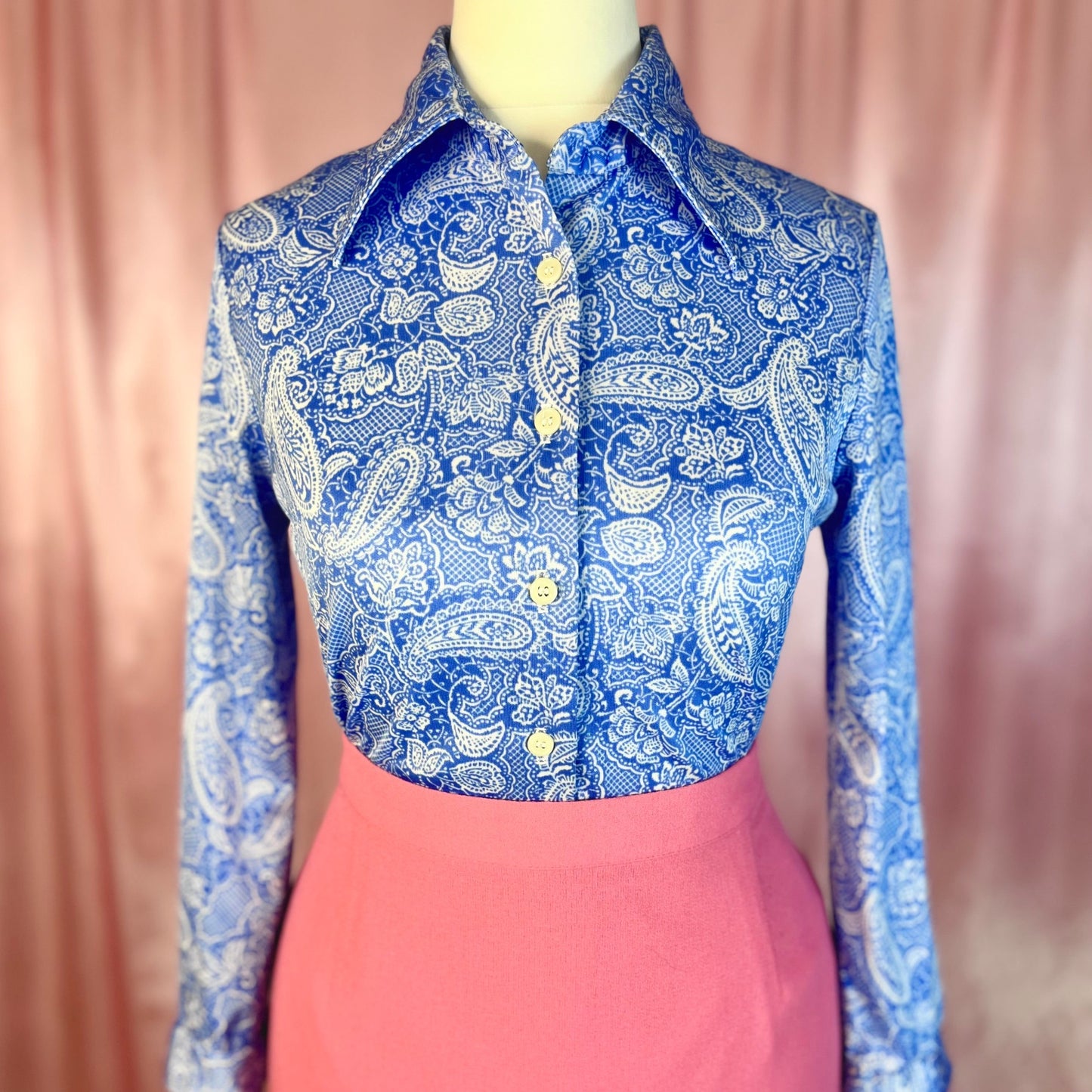 1970s Blue paisley blouse, unbranded, size 6