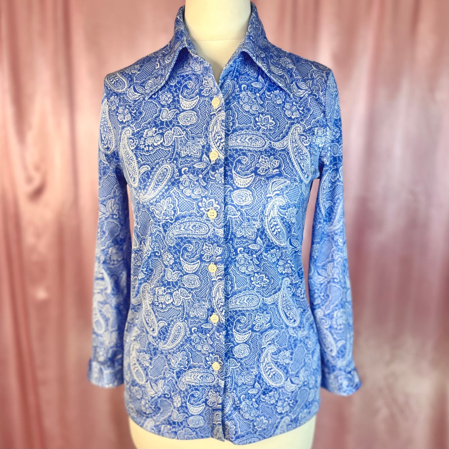 1970s Blue paisley blouse, unbranded, size 6