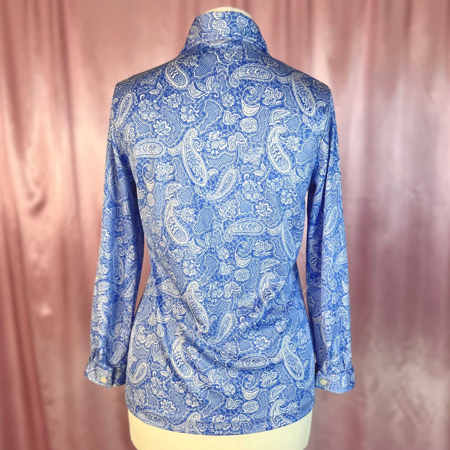 1970s Blue paisley blouse, unbranded, size 6