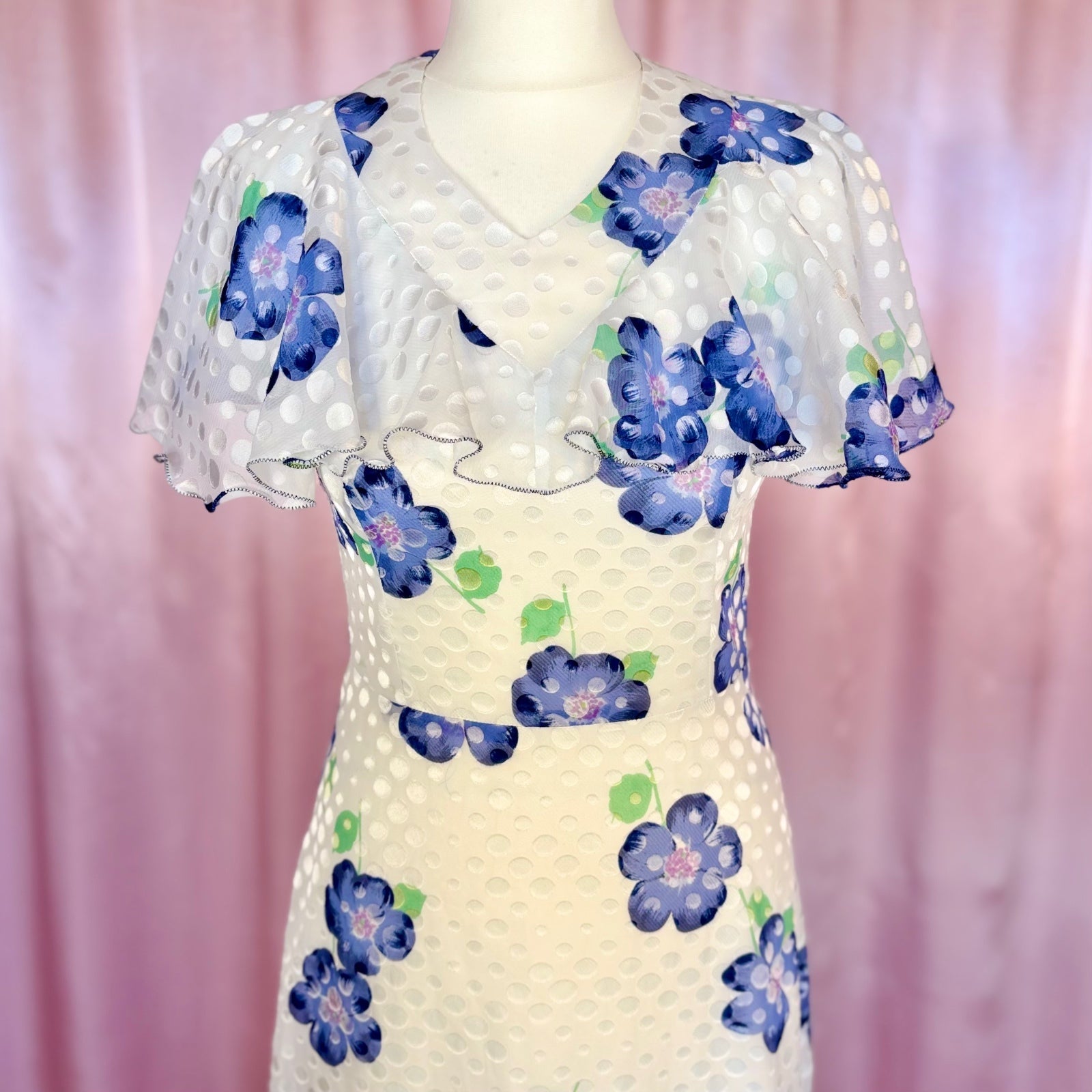 1970s White floral maxi dress, by Robilyse, size 8